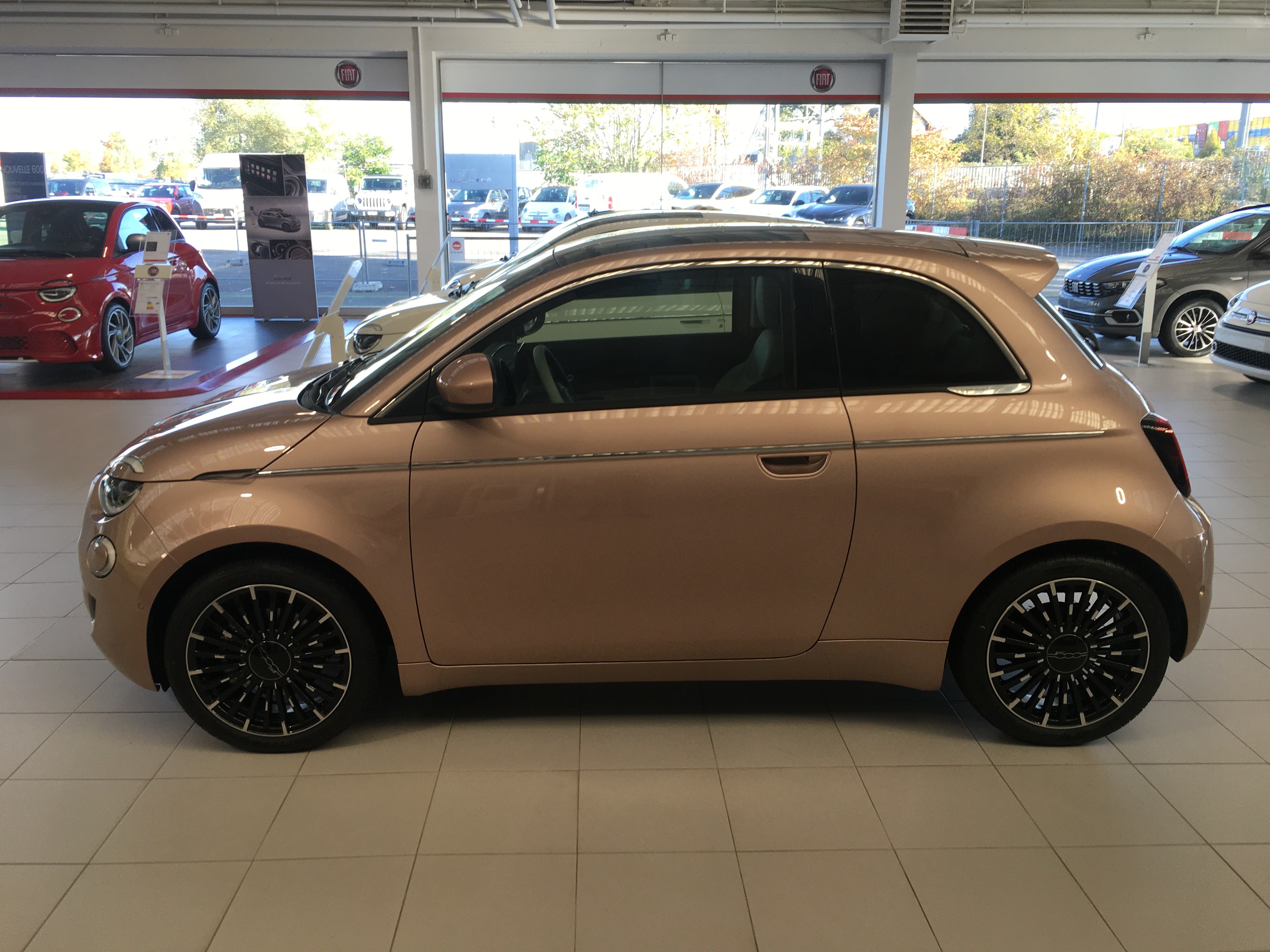 FIAT 500 3+1 electric 87 kW La Prima By Bocelli Top