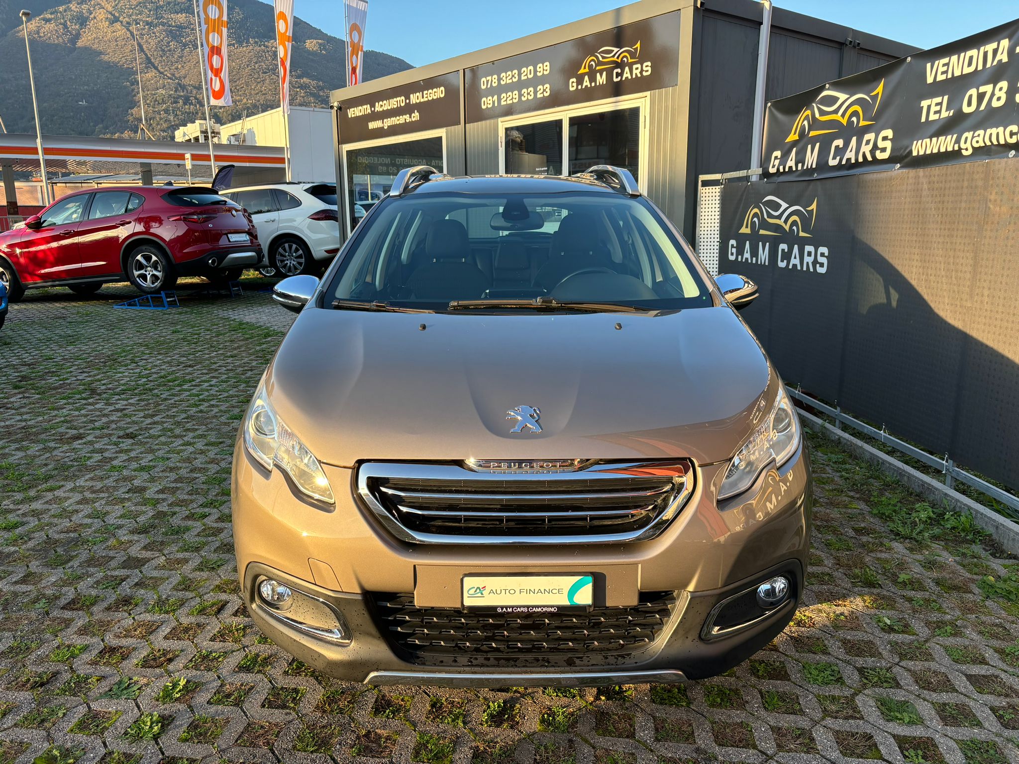 PEUGEOT 2008 1.6 e-HDi Allure EGS6