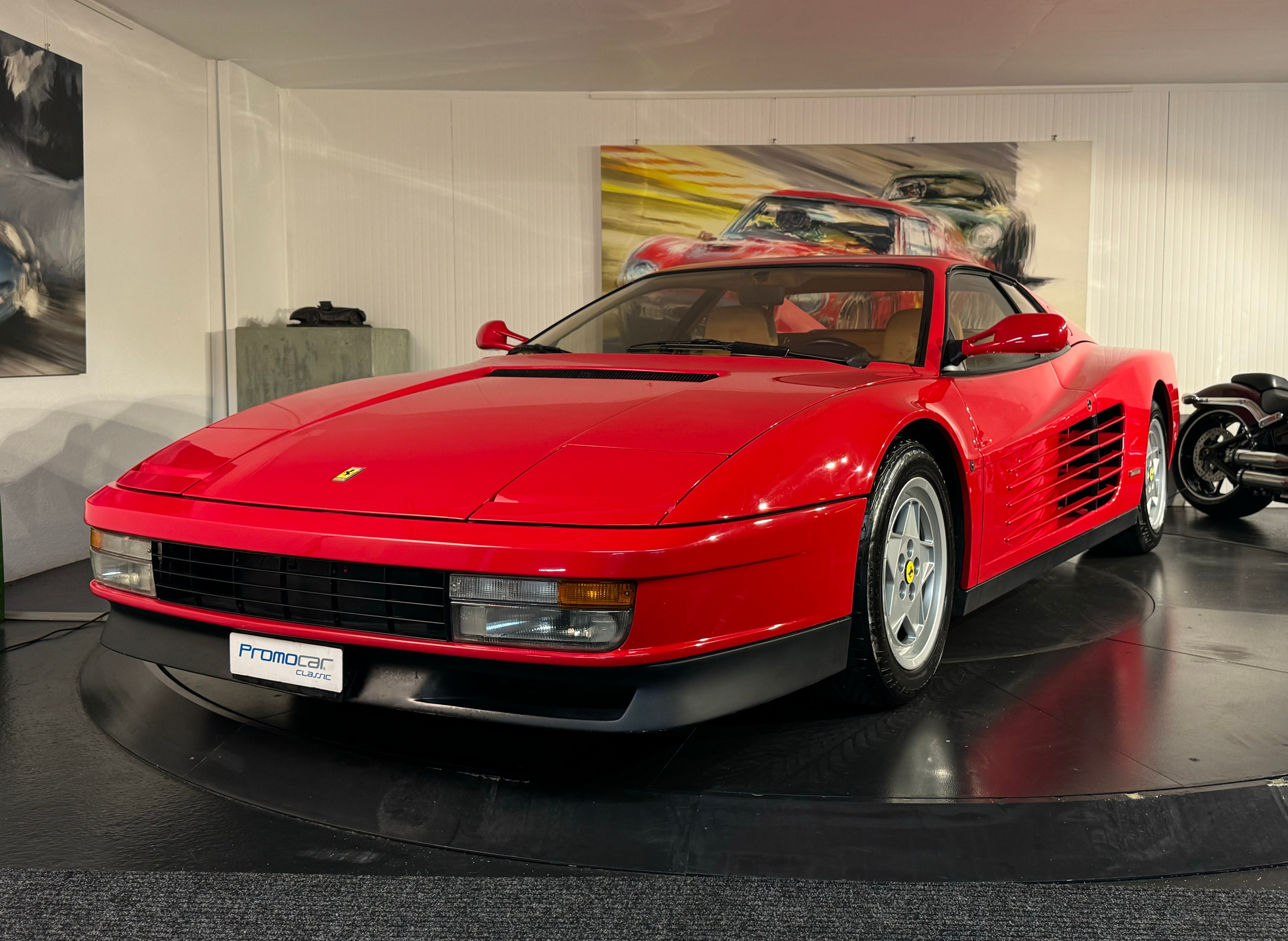 FERRARI Testarossa