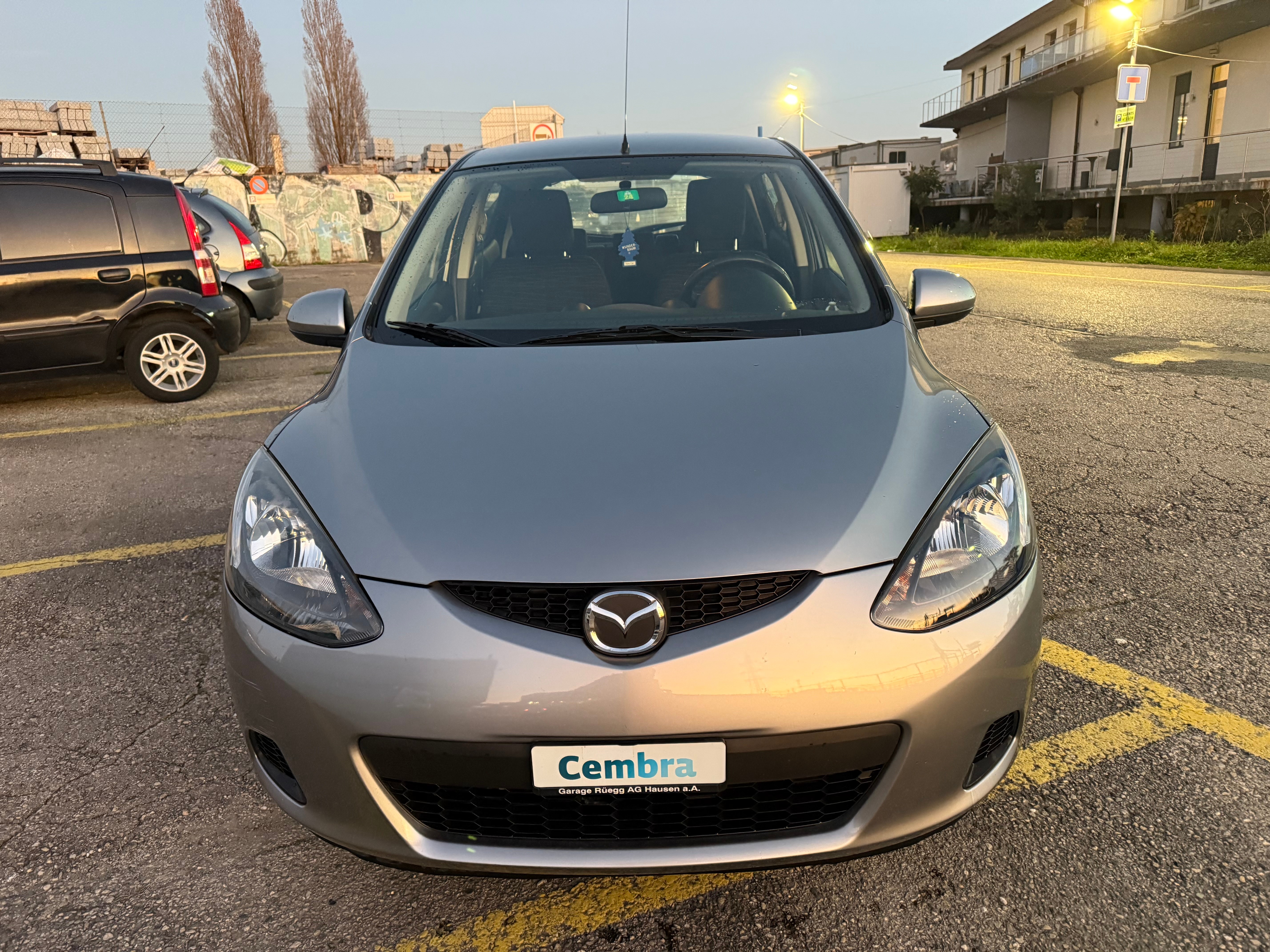 MAZDA 2 1.3i 16V Exclusive