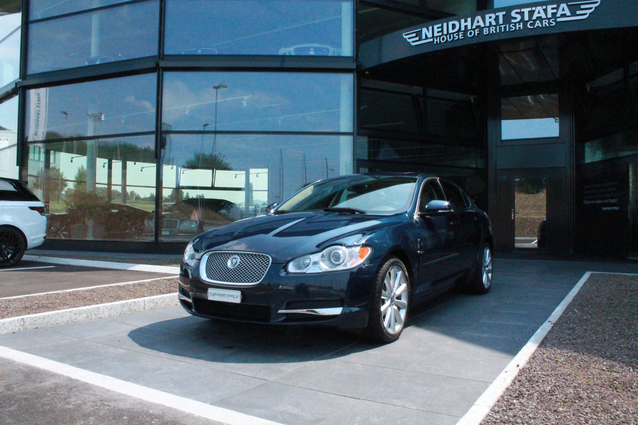 JAGUAR XF 5.0 V8 Portfolio