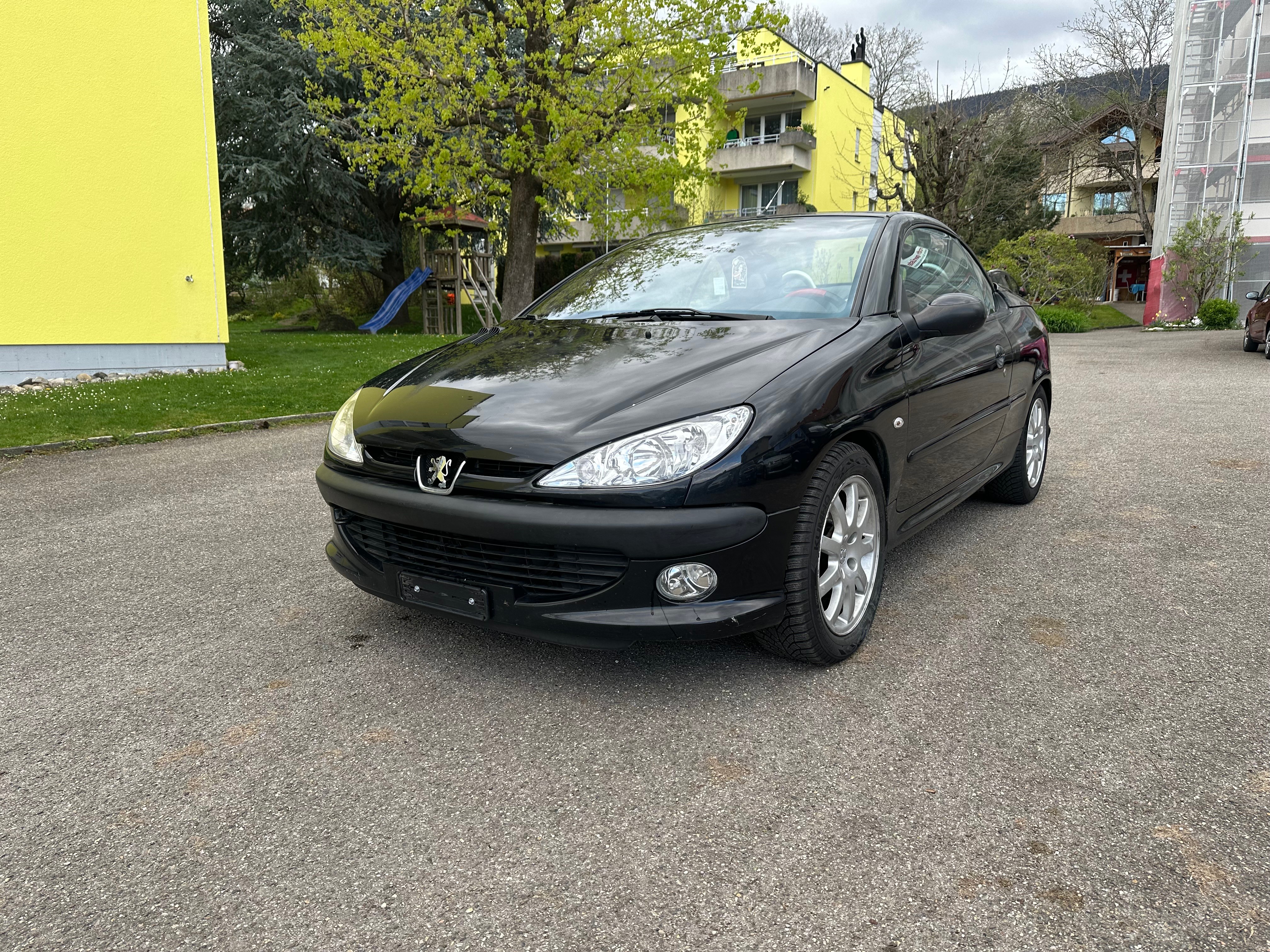 PEUGEOT 206 CC 2.0 16V Sport