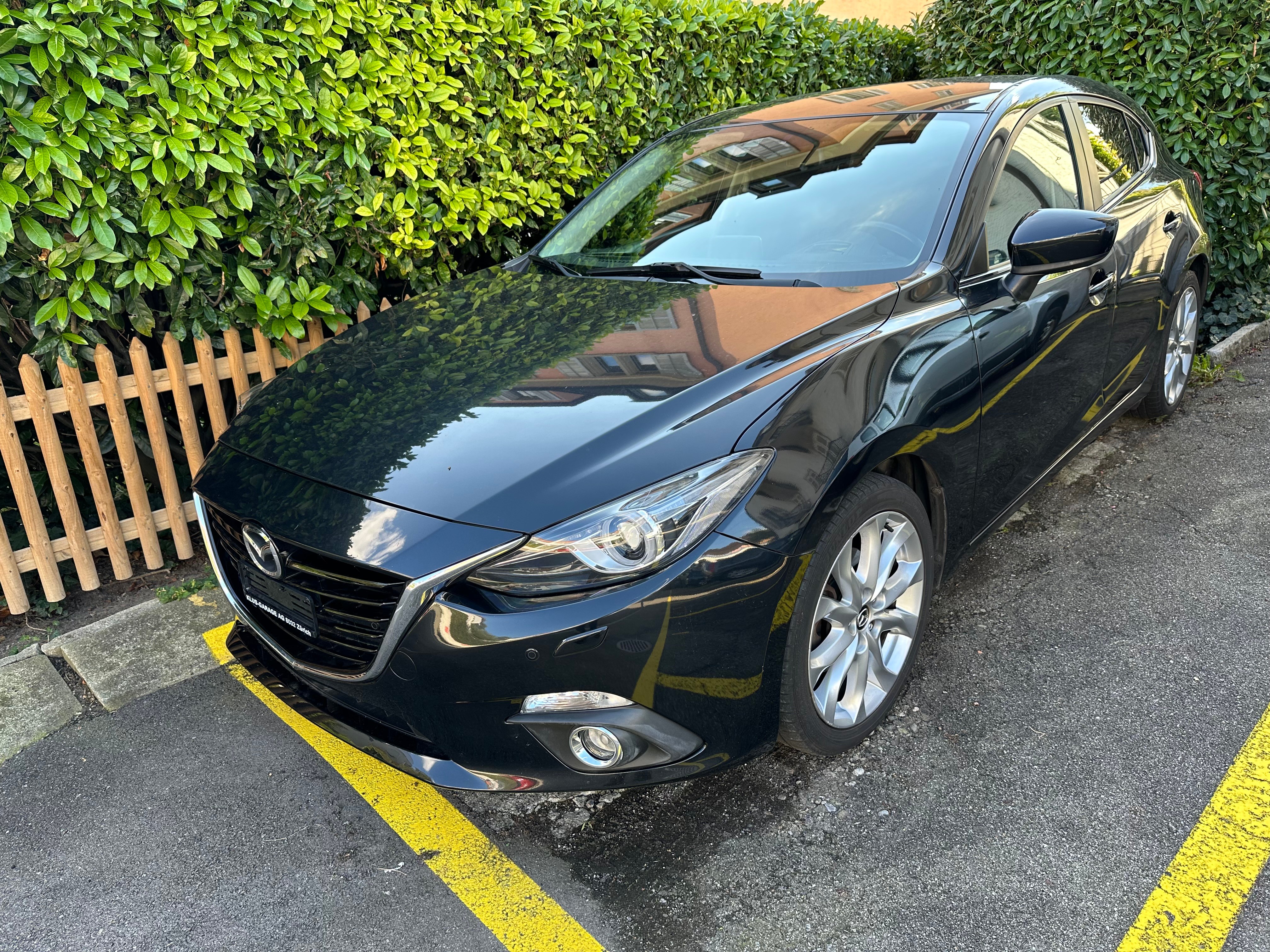 MAZDA 3 2.0 16V Revolution