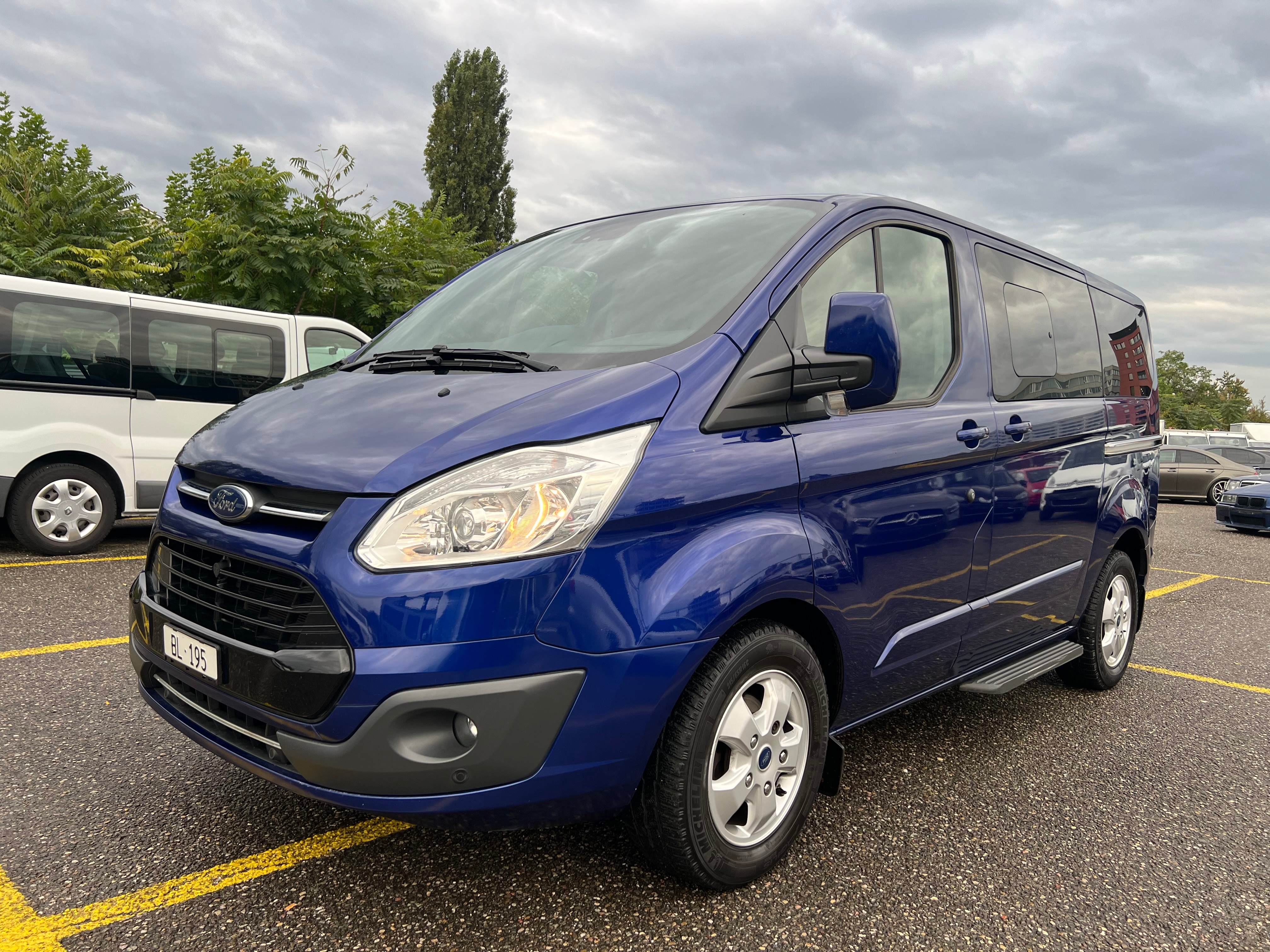 FORD Tourneo Custom 310 L1H1 Trend