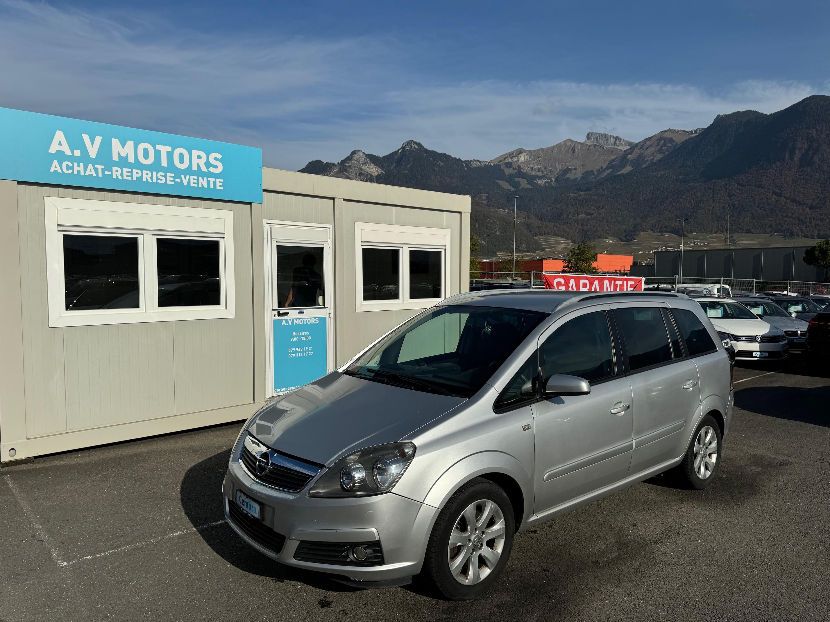 OPEL Zafira 2.2i 16V Enjoy