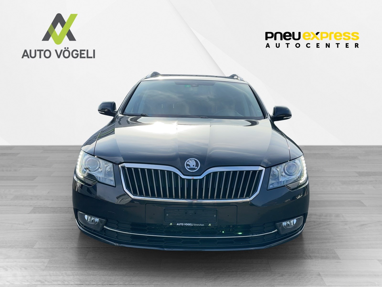 SKODA Superb Combi 1.8 TSI Elegance DSG