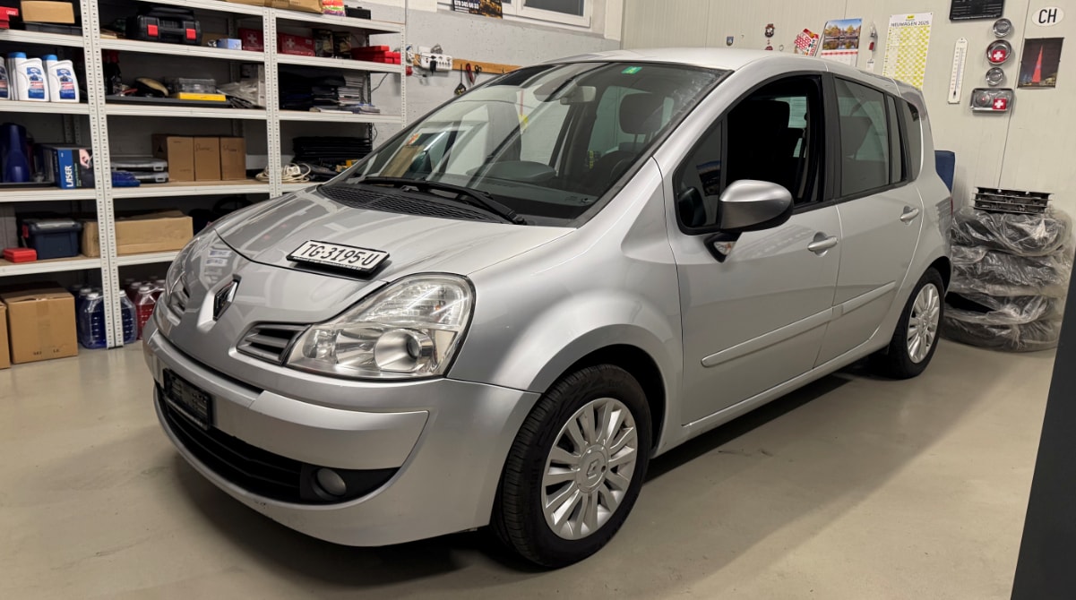 RENAULT Modus 1.2 16V T Expression