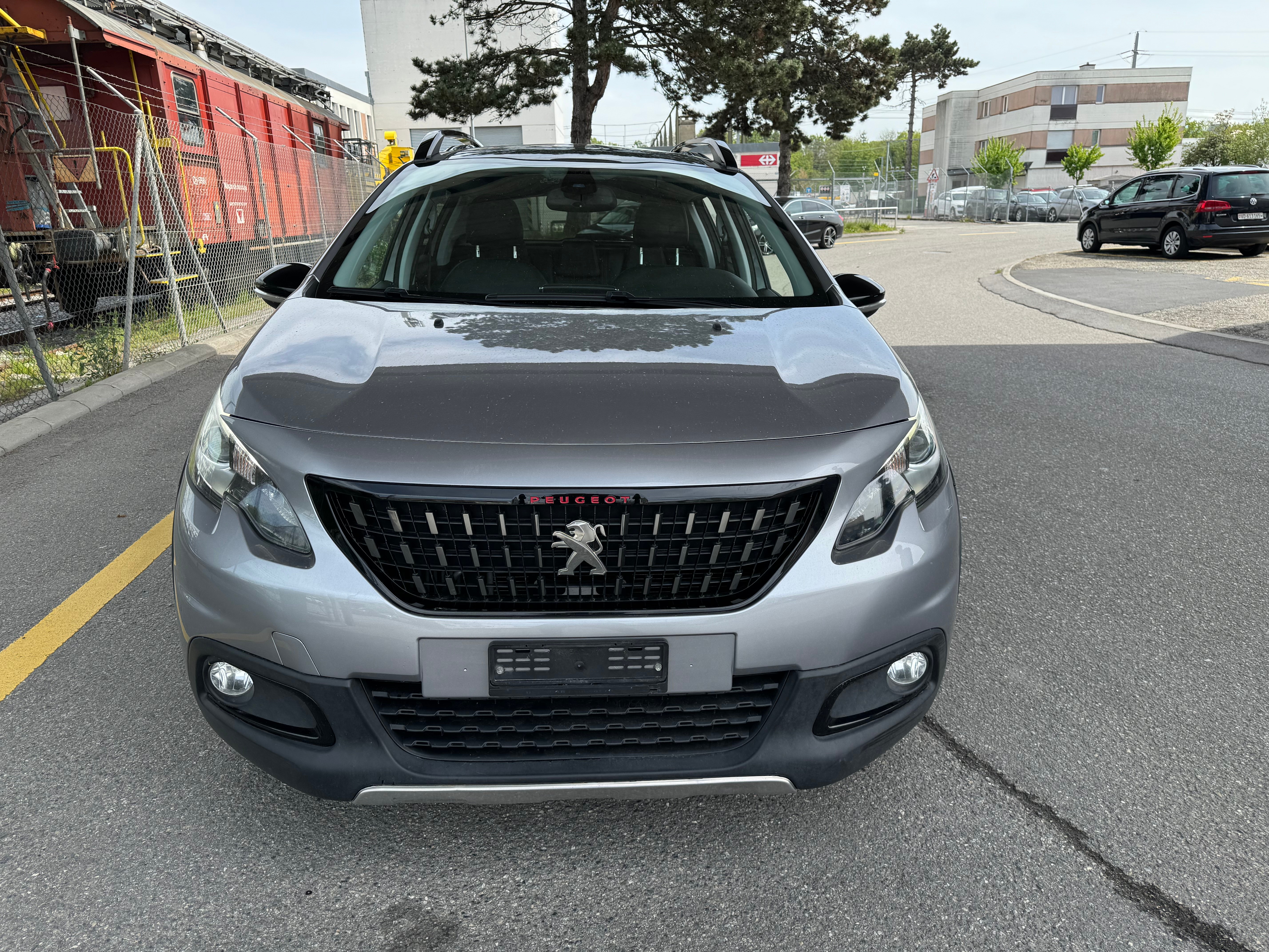 PEUGEOT 2008 1.2 PureTech Active EAT6