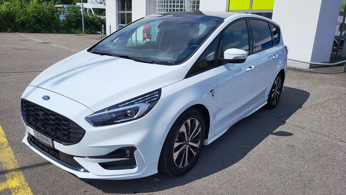 FORD S-Max 2.5 FHEV ST-Line 5Pl