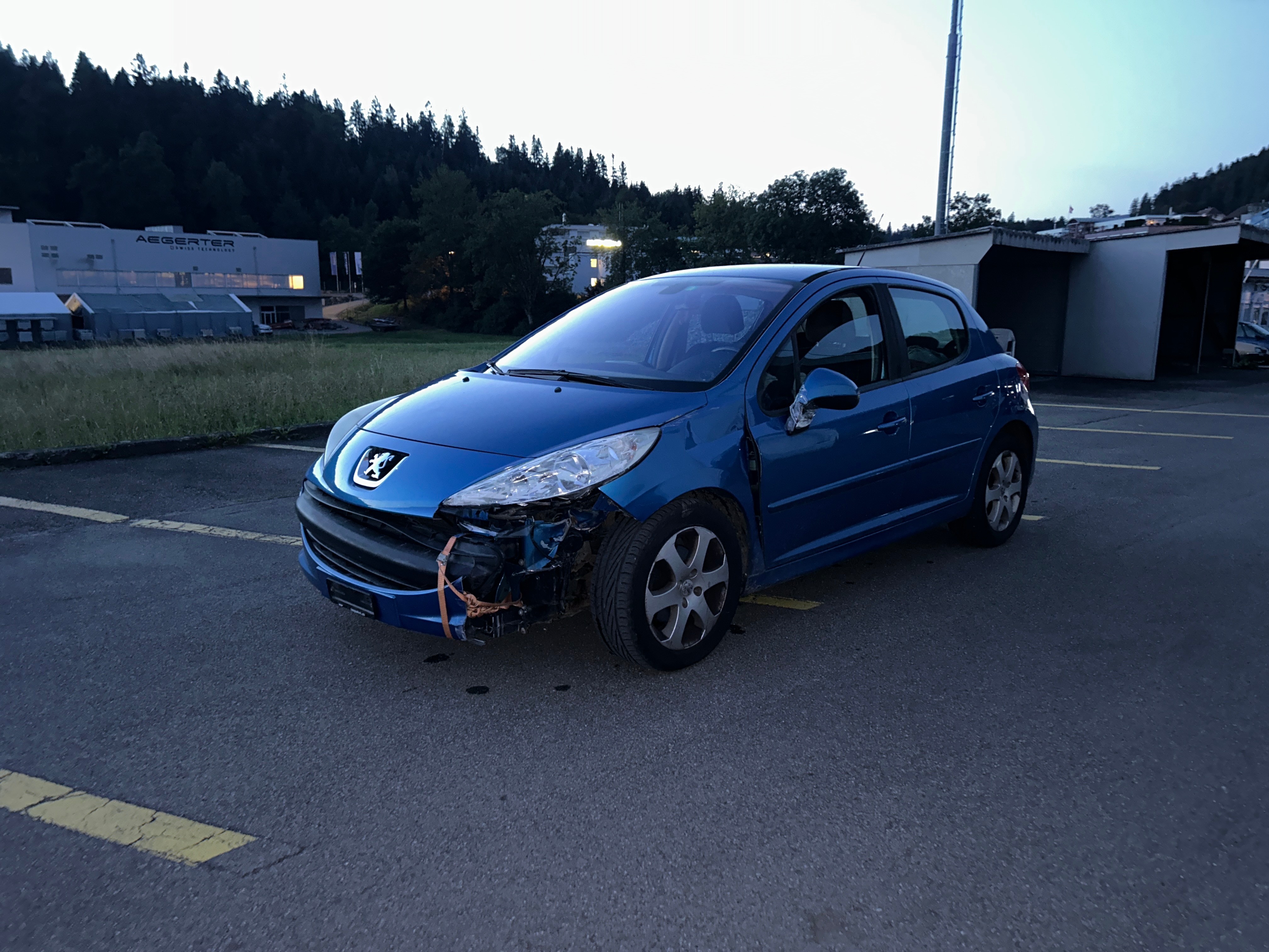 PEUGEOT 207 1.6 HDI XT Premium