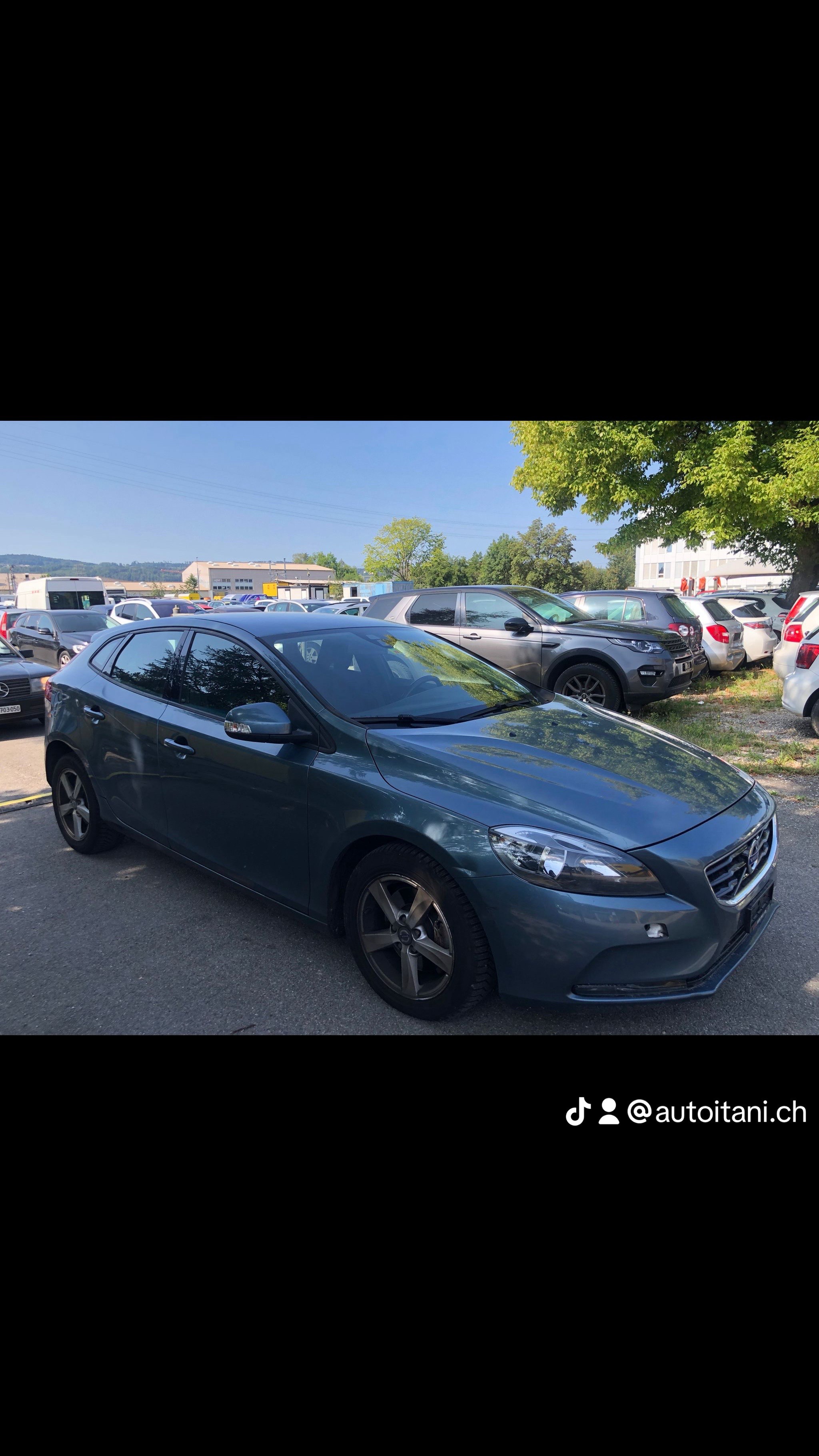 VOLVO V40 D2 Momentum Powershift