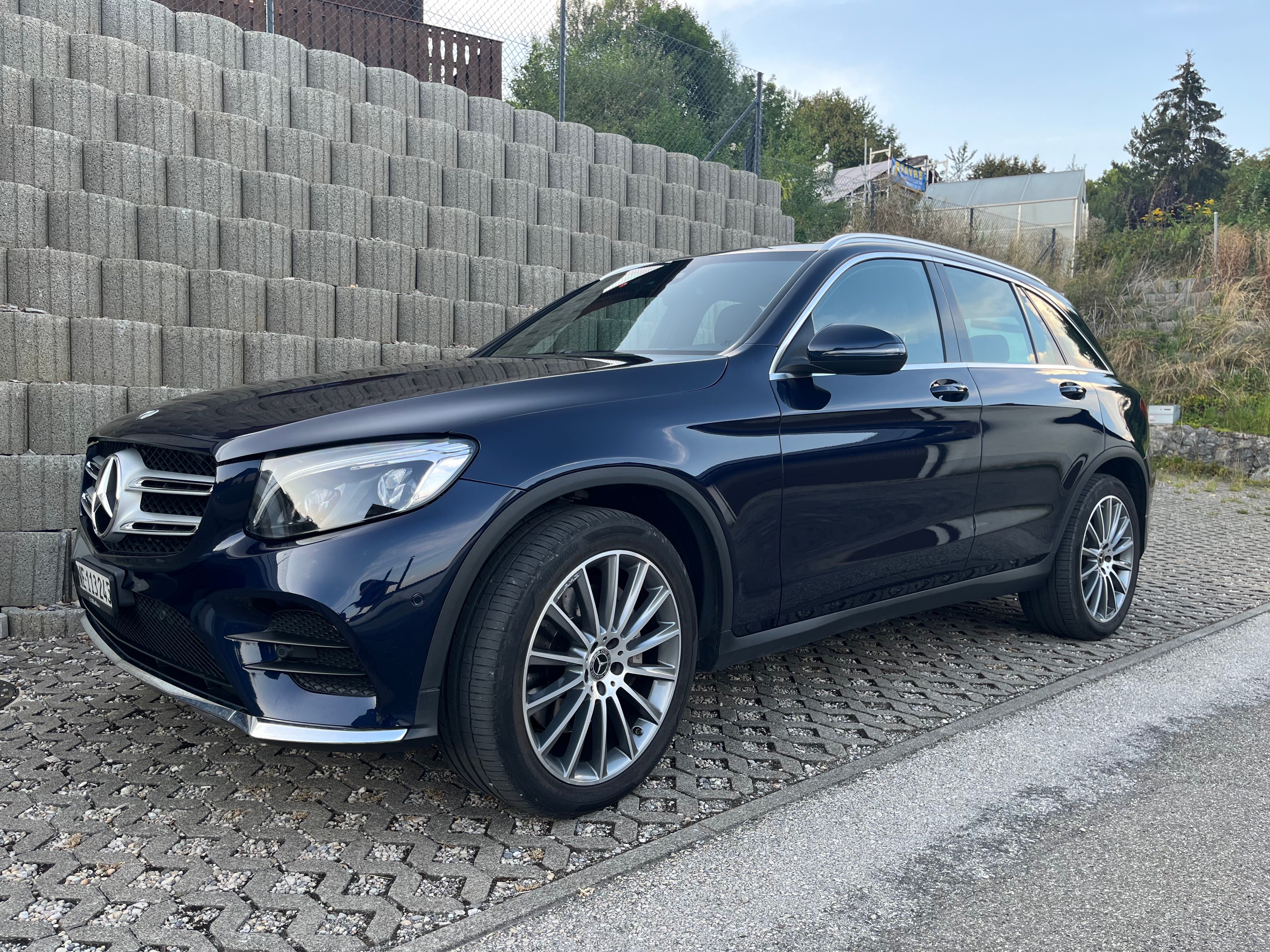 MERCEDES-BENZ GLC 250 d AMG Line 4Matic 9G-Tronic