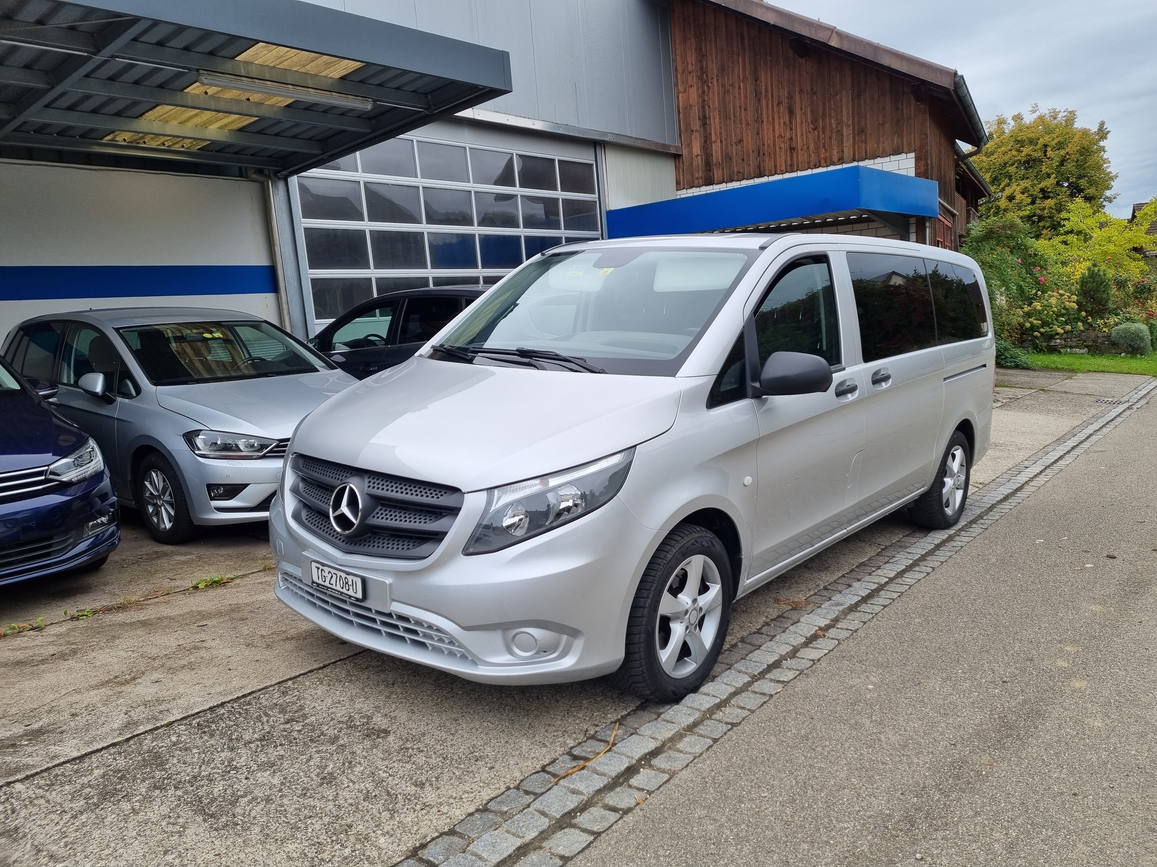 MERCEDES-BENZ Vito 119 BlueTEC Tourer Select L 4Matic 7G-Tronic