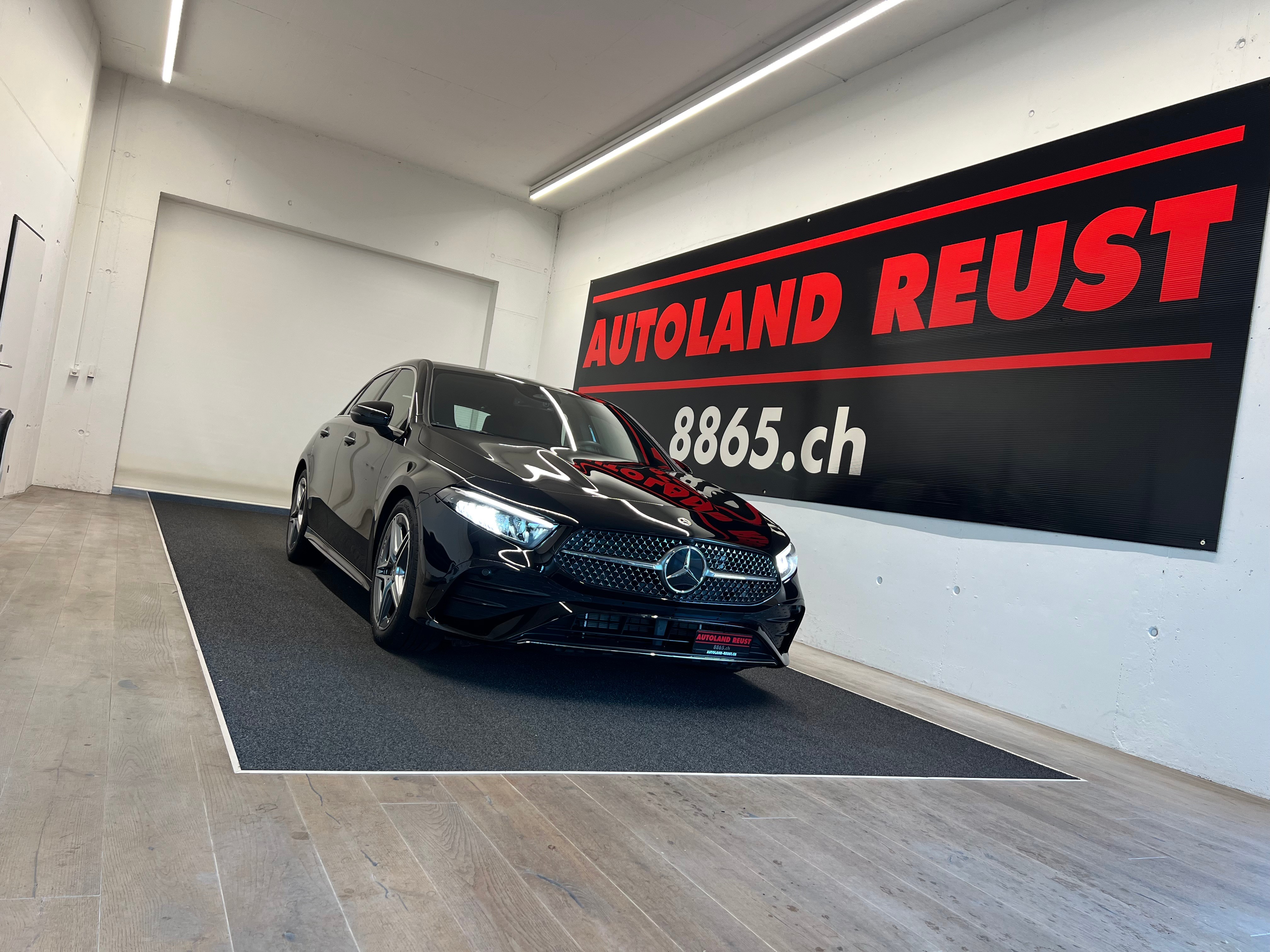 MERCEDES-BENZ A 200 AMG Line 7G-DCT