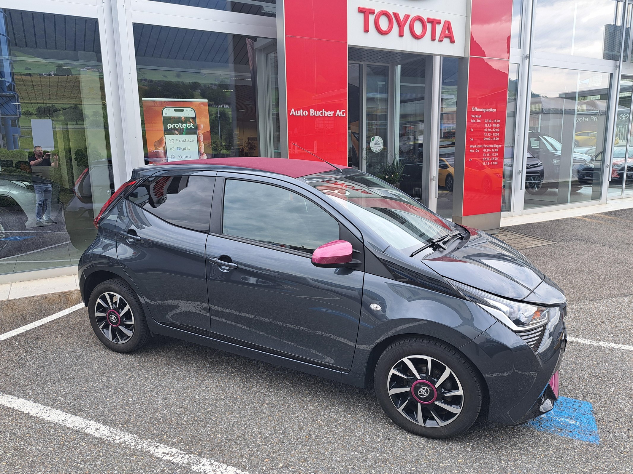 TOYOTA Aygo 1.0 VVT-i Limited Grey