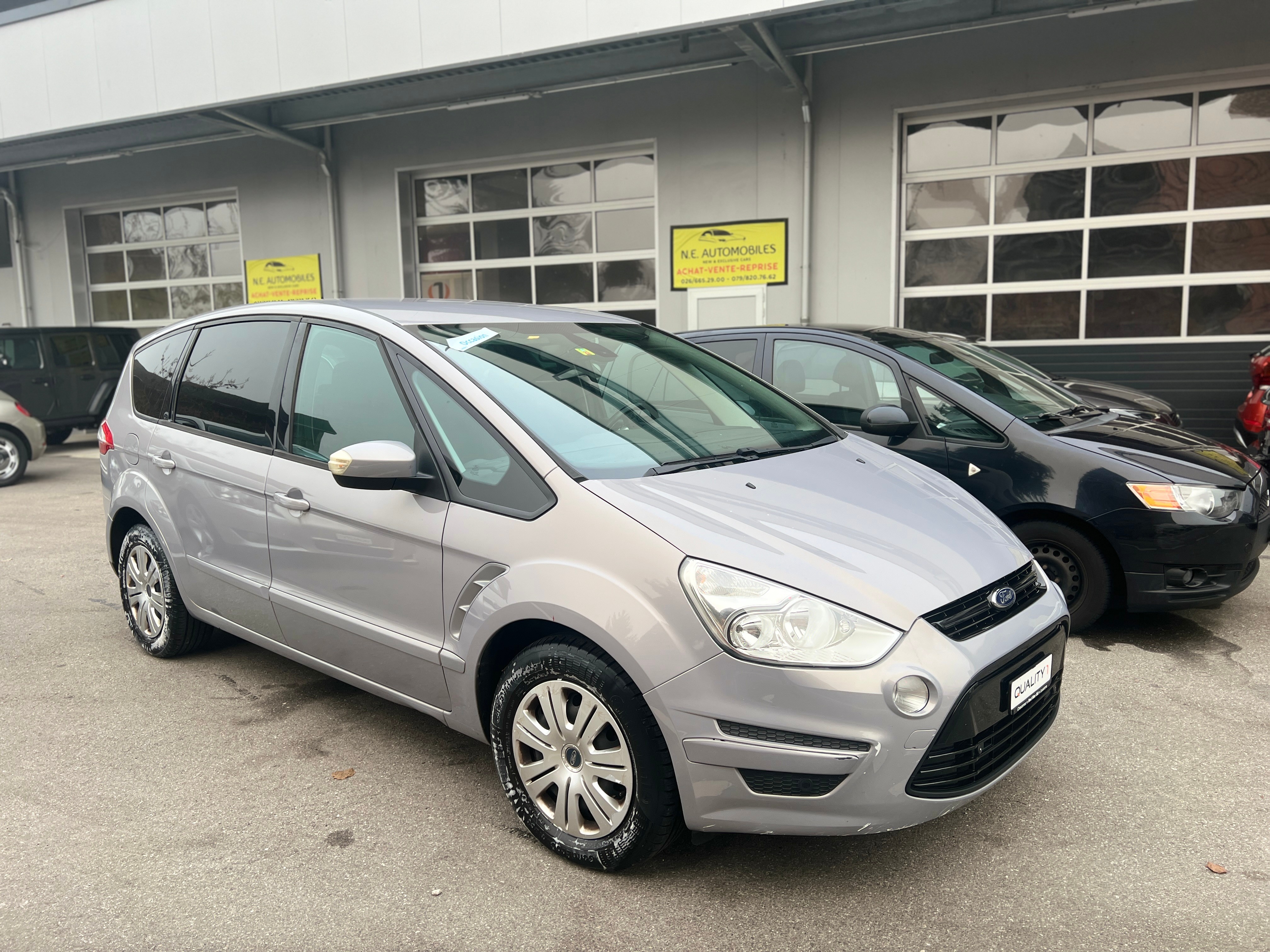 FORD S-Max 1.6 SCTi Titanium