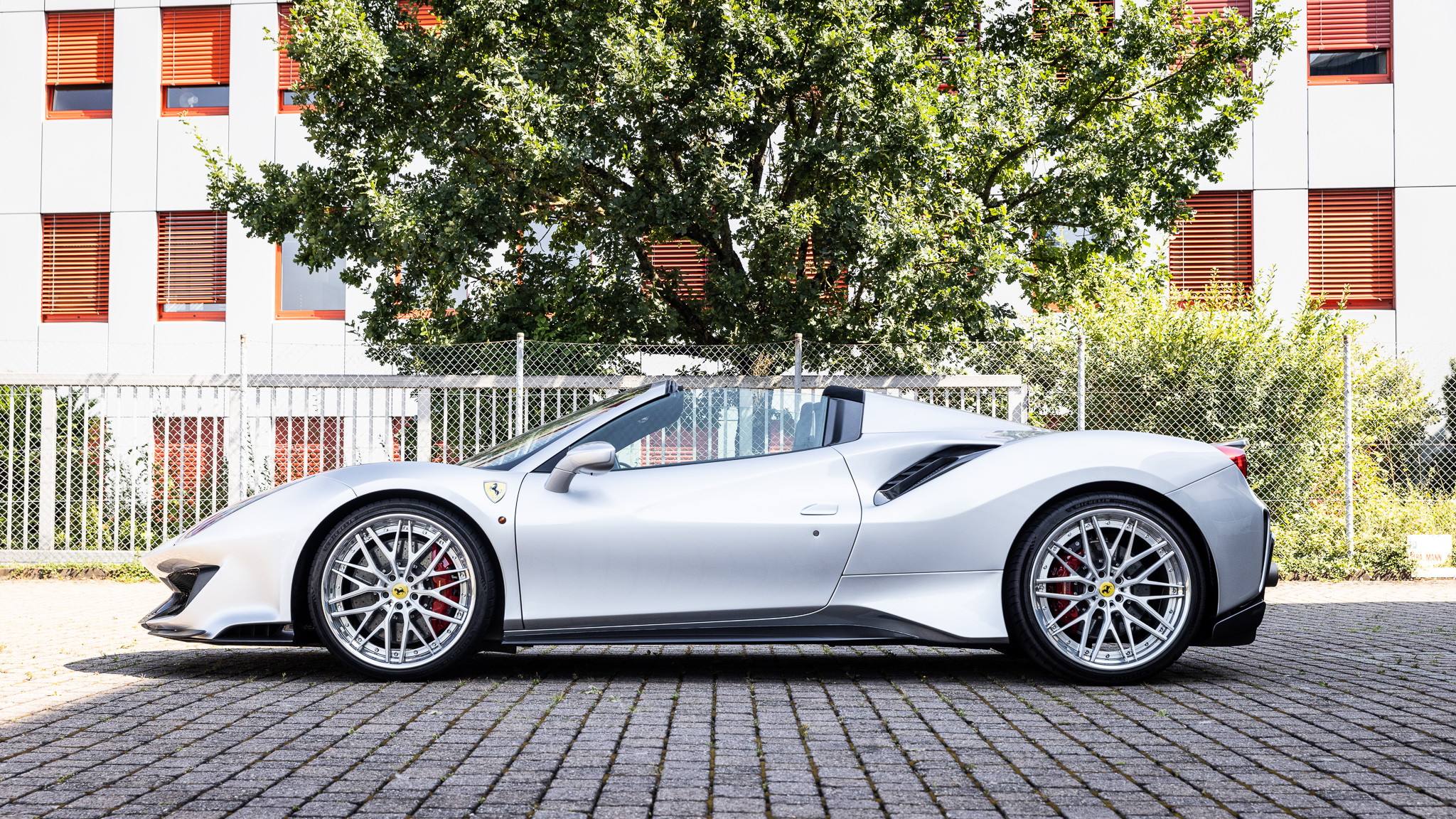 FERRARI 488 Pista Spider 3.9 V8