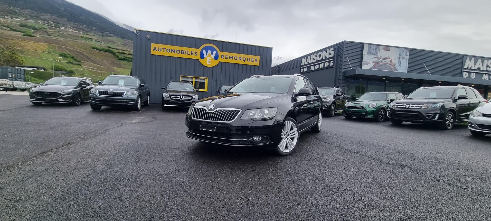 SKODA Superb Combi 2.0 TDi Elegance 4x4 DSG