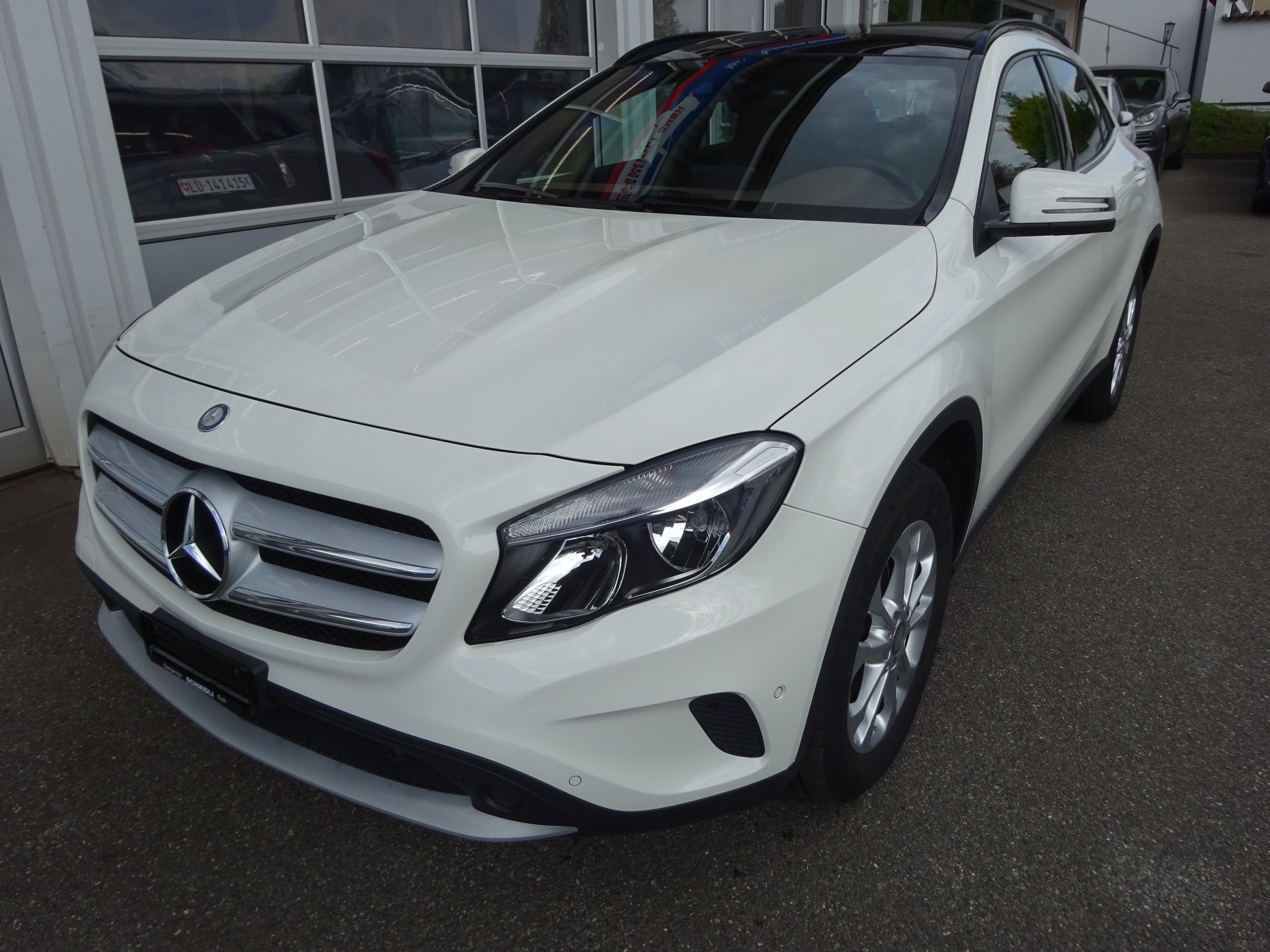 MERCEDES-BENZ GLA 250 Style 4Matic 7G-DCT