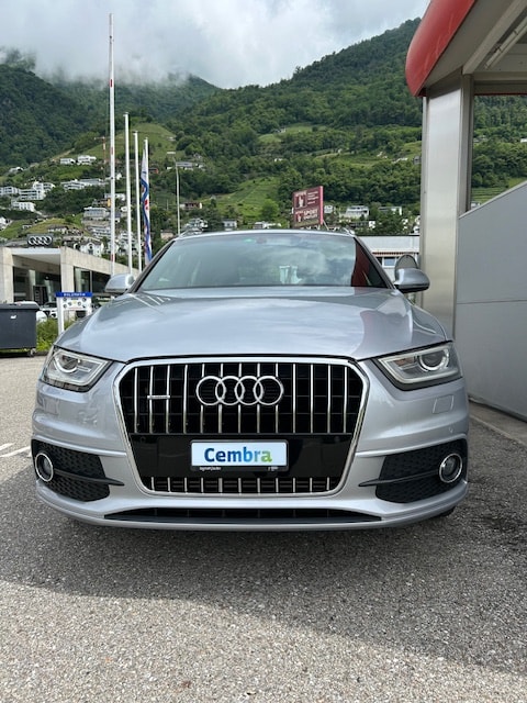 AUDI Q3 2.0 TDI quattro S-tronic