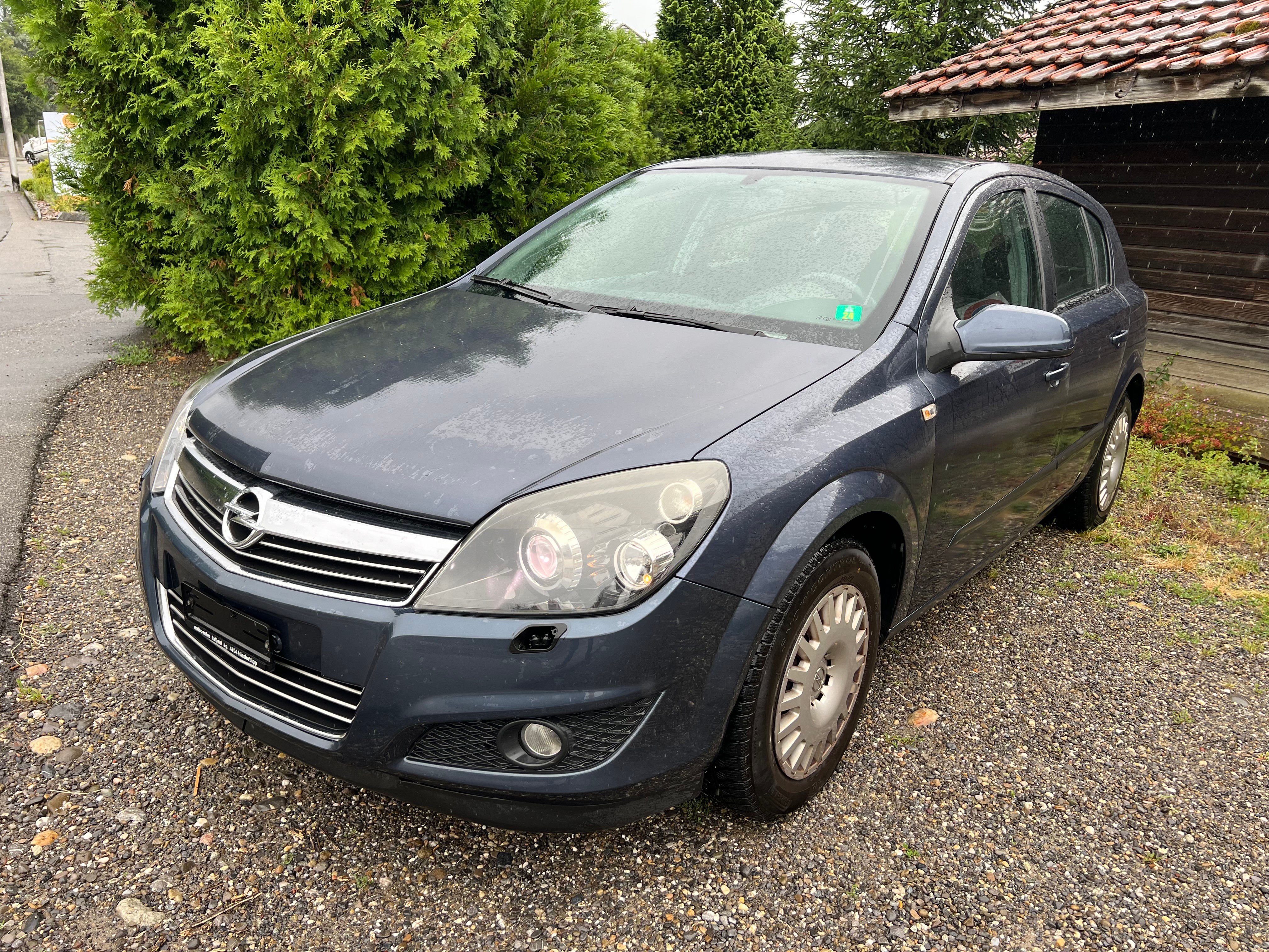 OPEL Astra 1.8i 16V Diamond Automatic