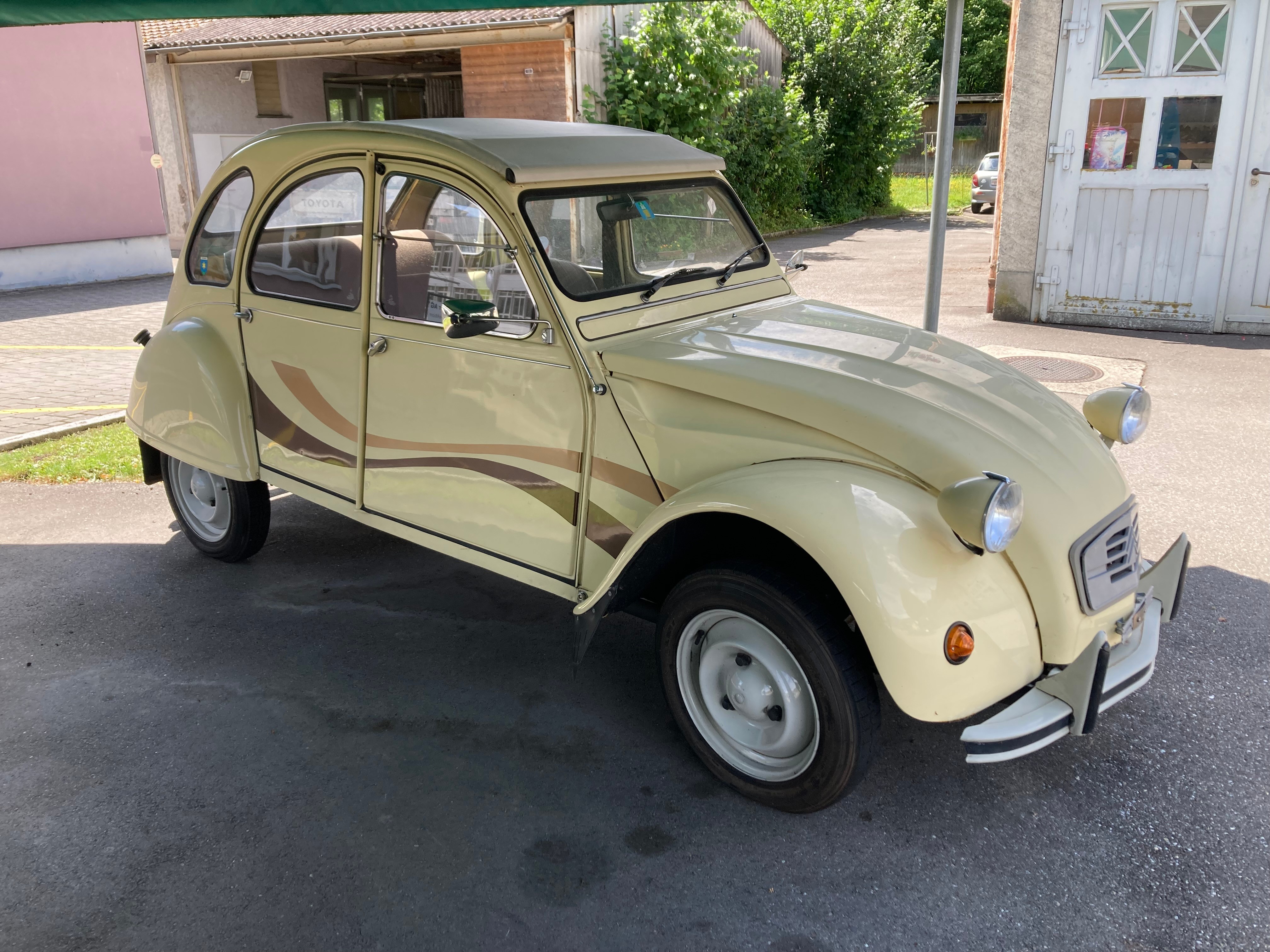 CITROEN 2CV6 Spécial (Club)