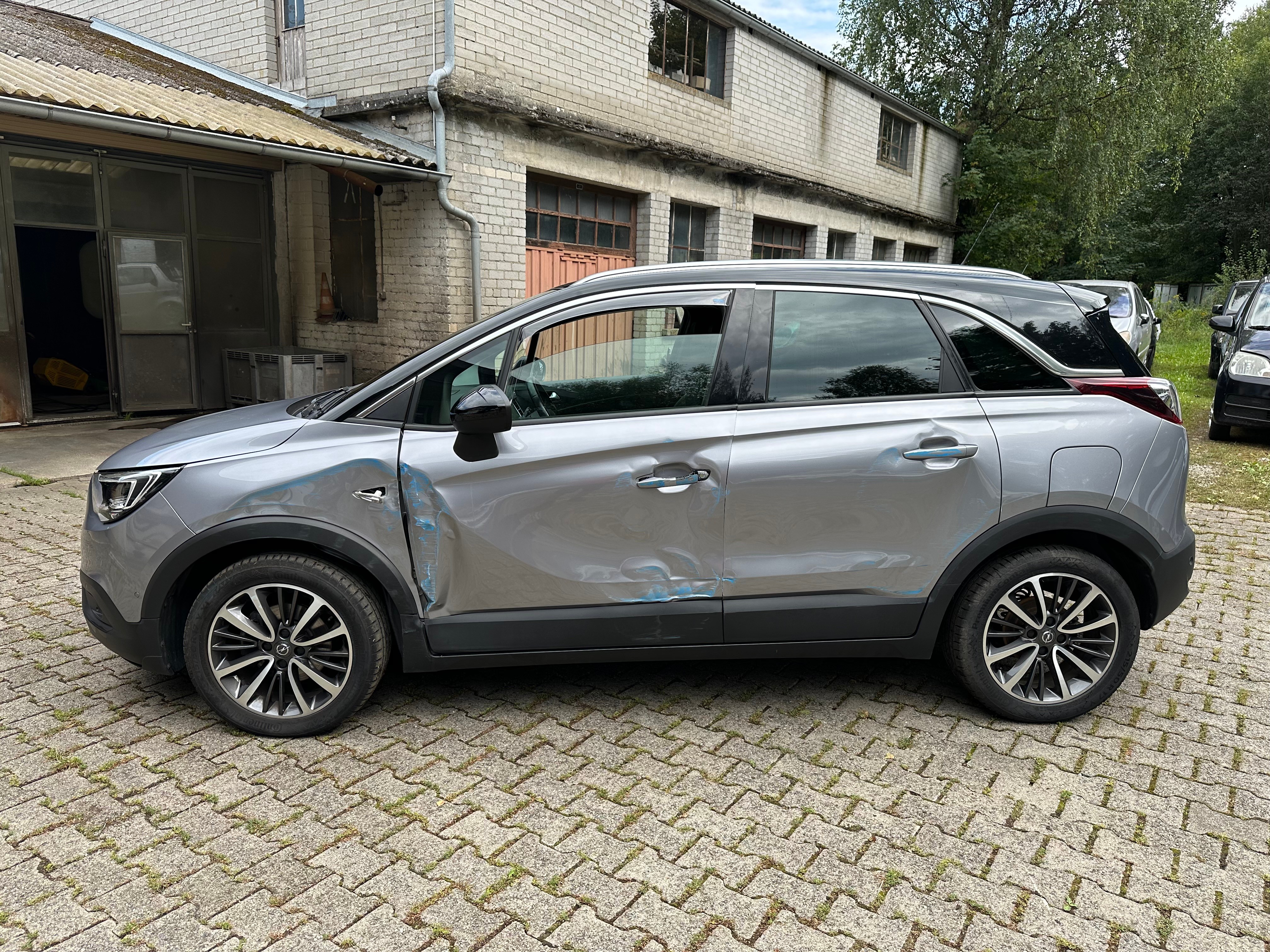 OPEL Crossland X 1.2i Ultimate