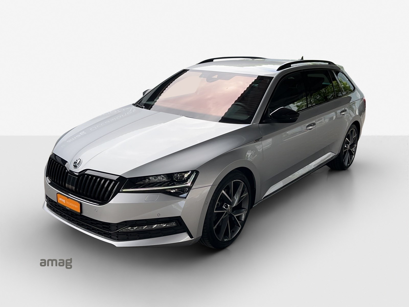 SKODA Superb Combi 2.0 TDi SportLine 4x4 DSG