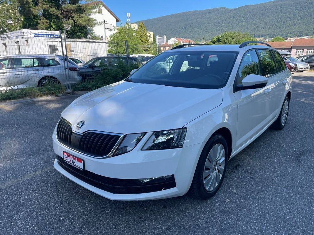 SKODA Octavia Combi 1.6 TDI Ambition ** Klimaanlage ** Tempomat ** PDC h ** Frisch Ab MFK