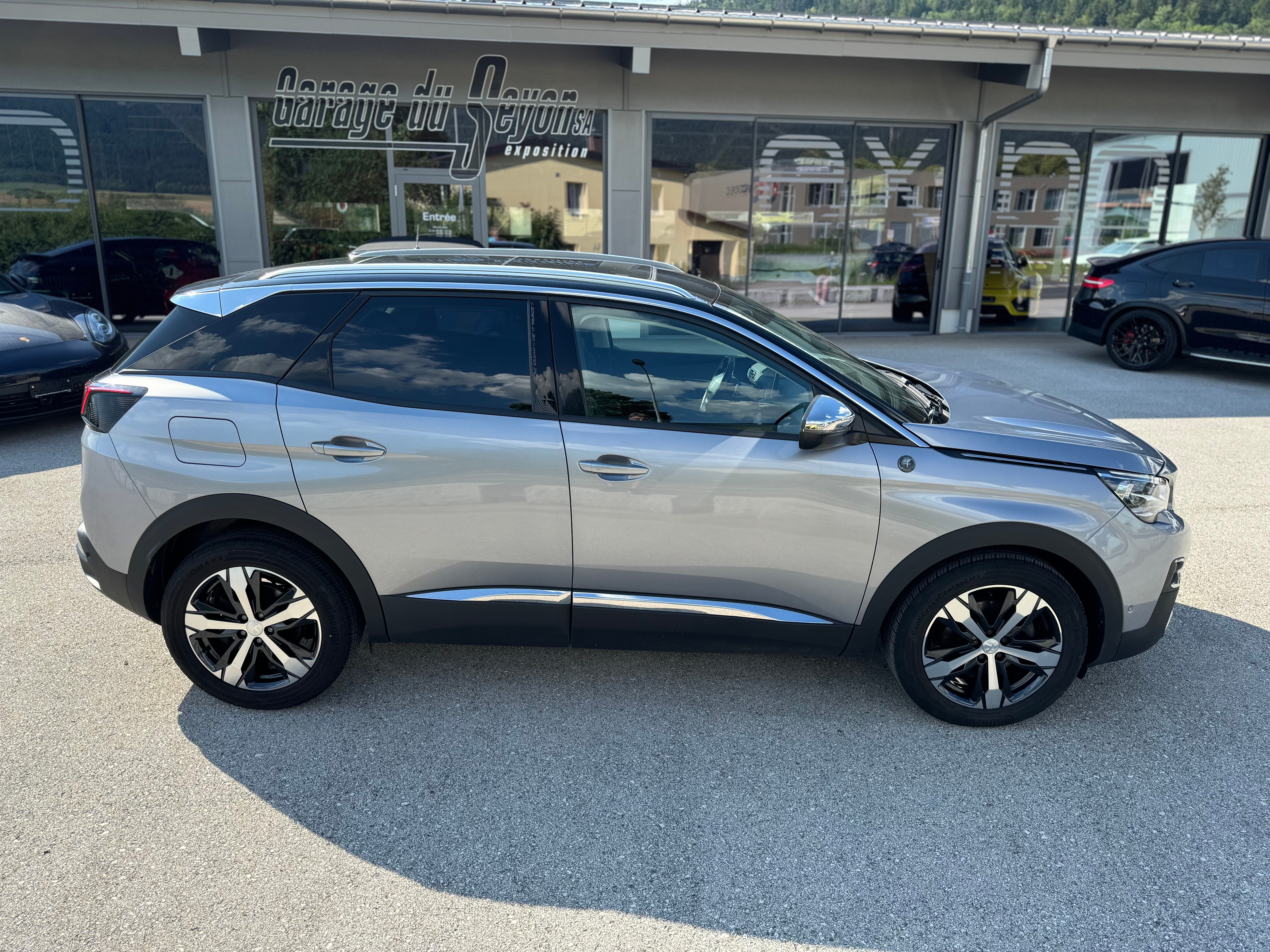 PEUGEOT 3008 1.2 PureTech Crossway EAT