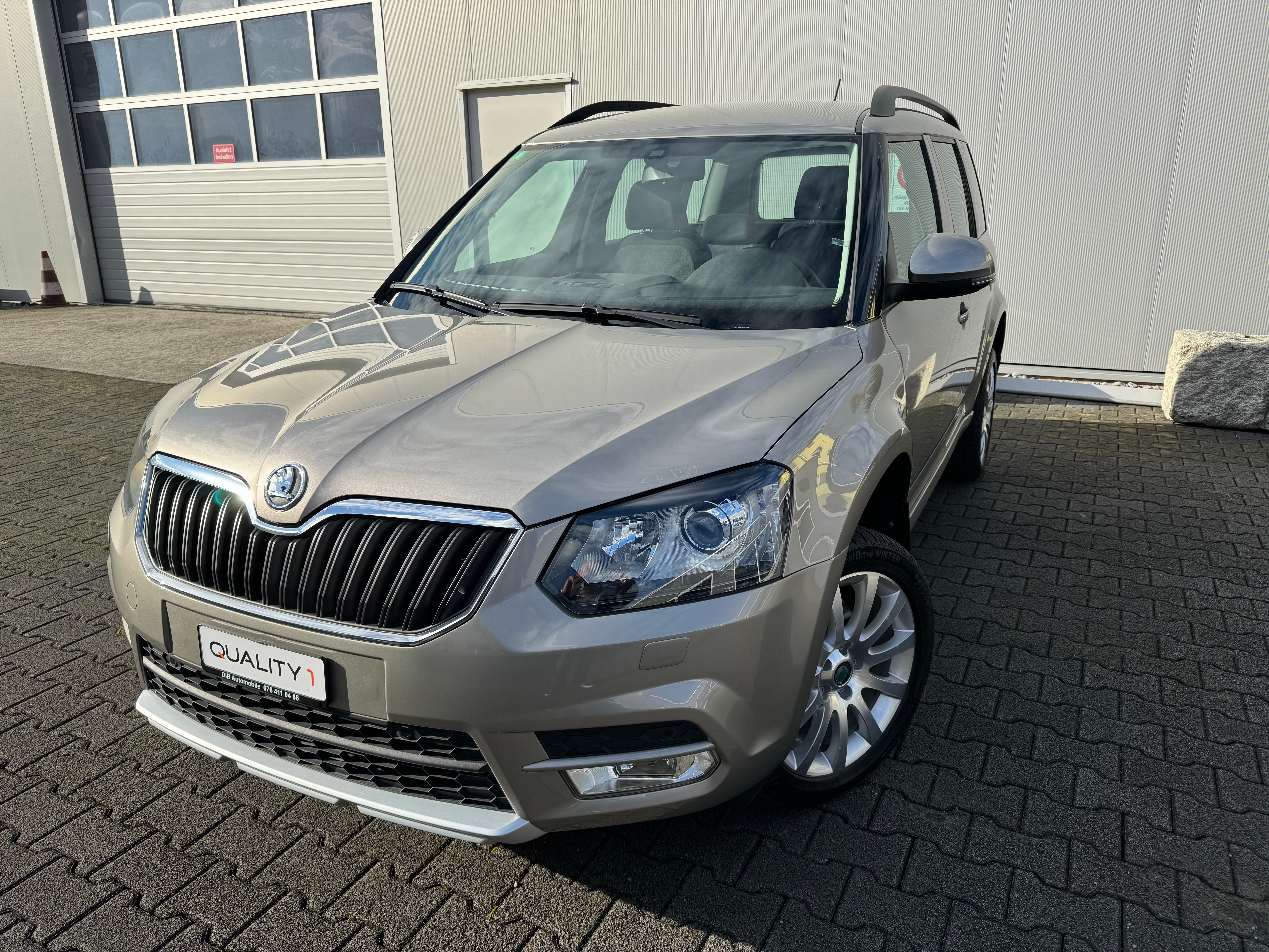 SKODA Yeti 1.8 TSI Active 4x4 DSG*TOP ZUSTAND*TOP AUSSTATTUNG*AHK*