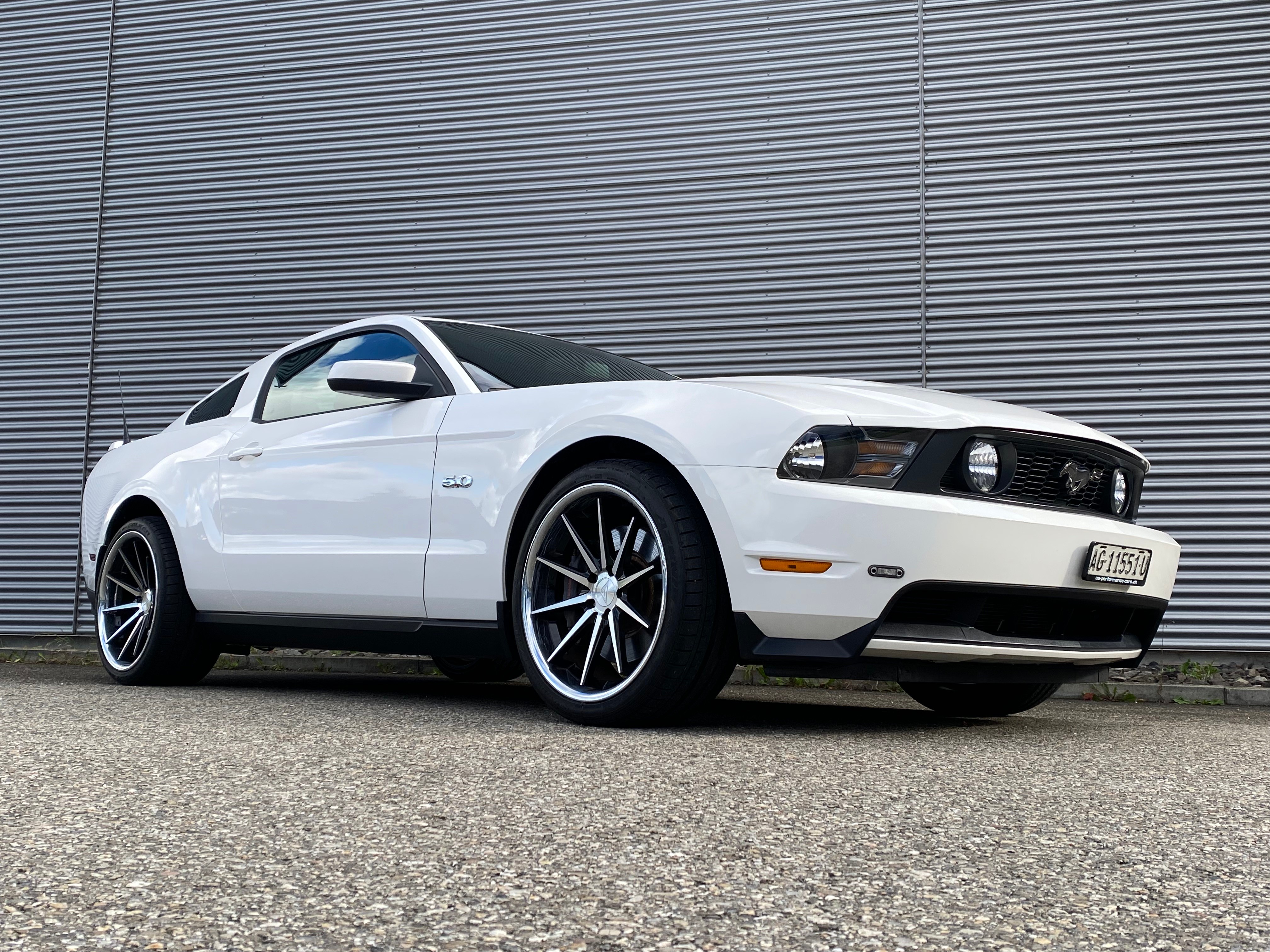 FORD Mustang GT Premium