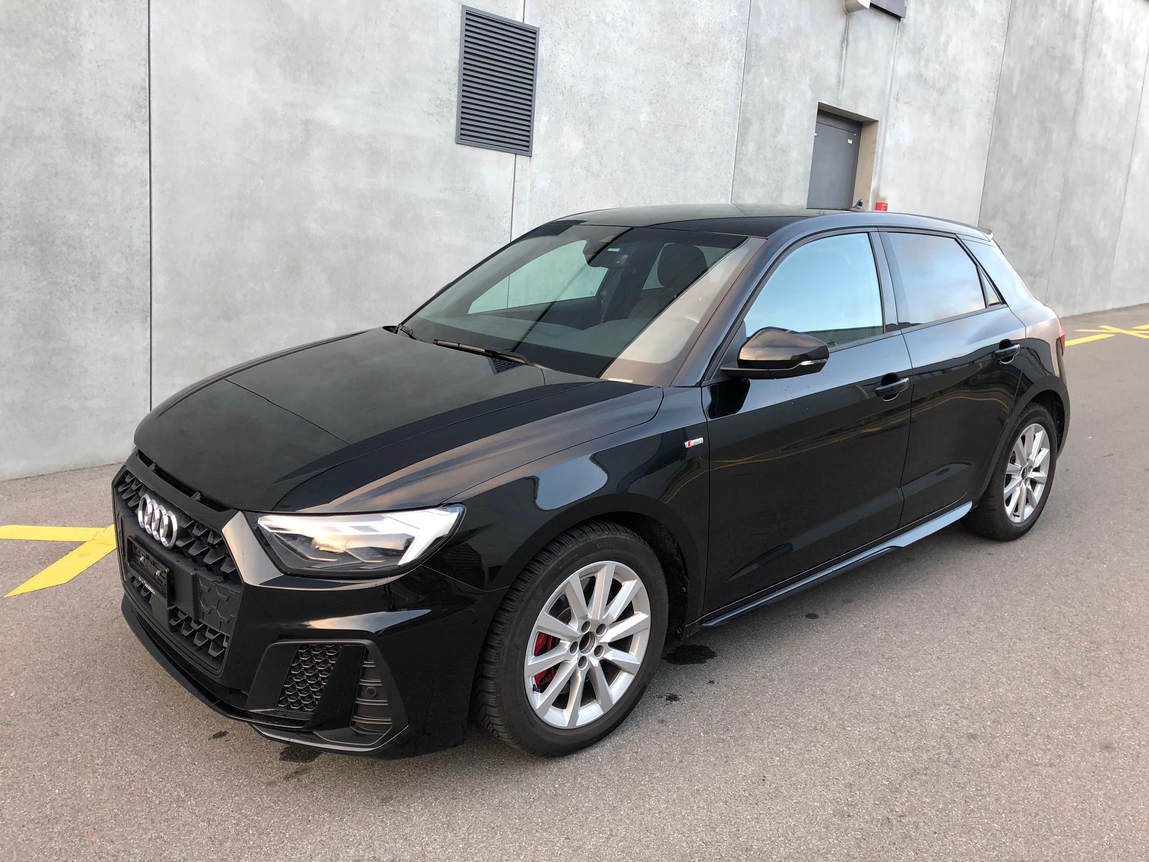 AUDI A1 Sportback 30 TFSI S Line Attraction (25)