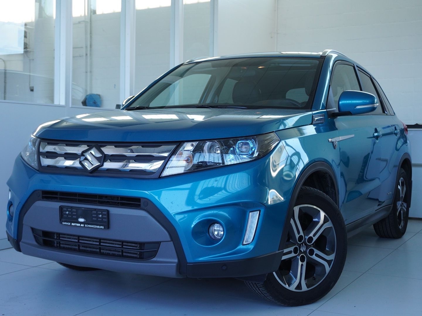 SUZUKI Vitara 1.6 TD Sergio Cellano Top