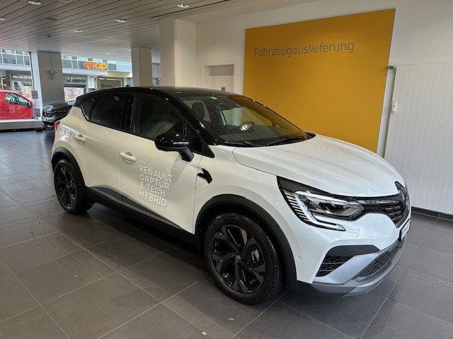 RENAULT Captur 1.6 E-Tech 145 E-Tech Engineered DHT