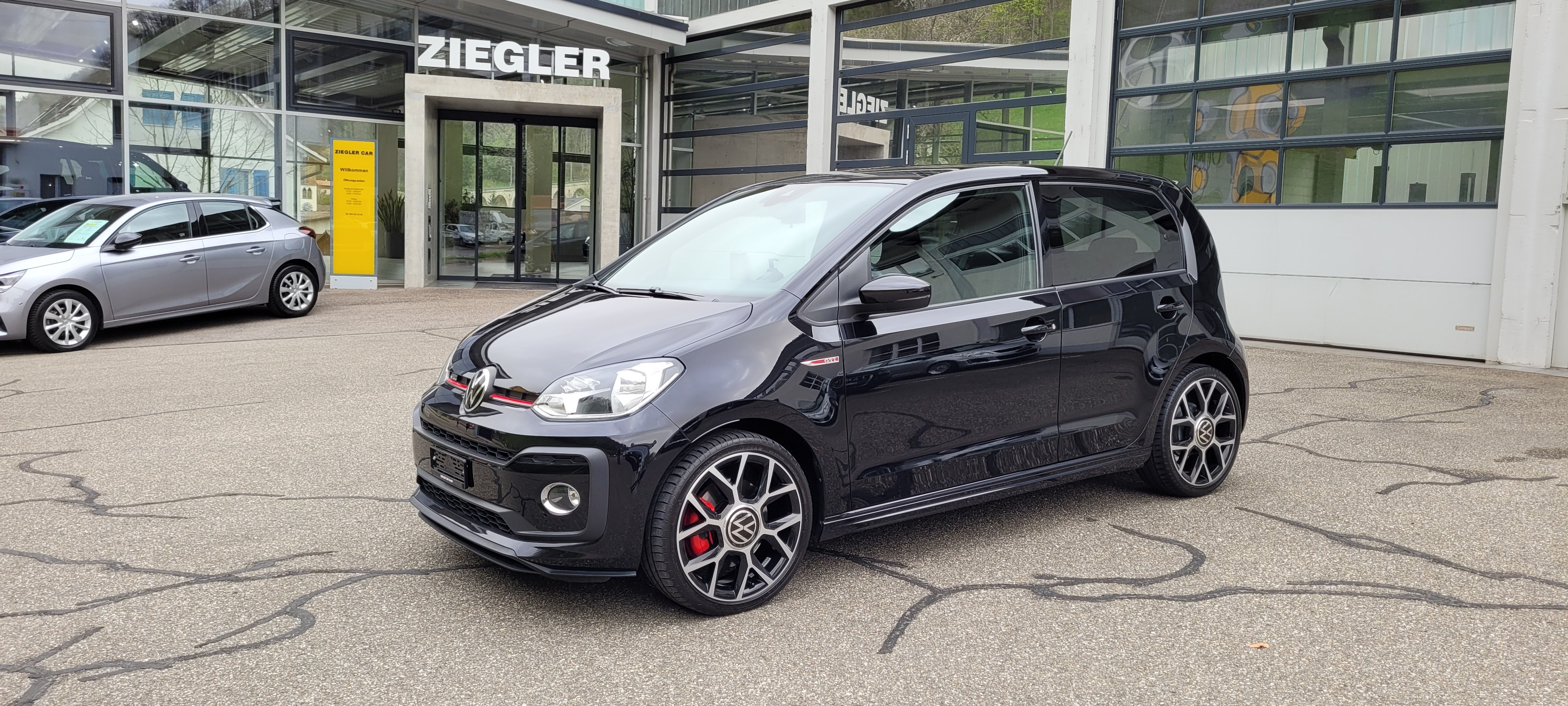 VW Up 1.0 TSI GTI