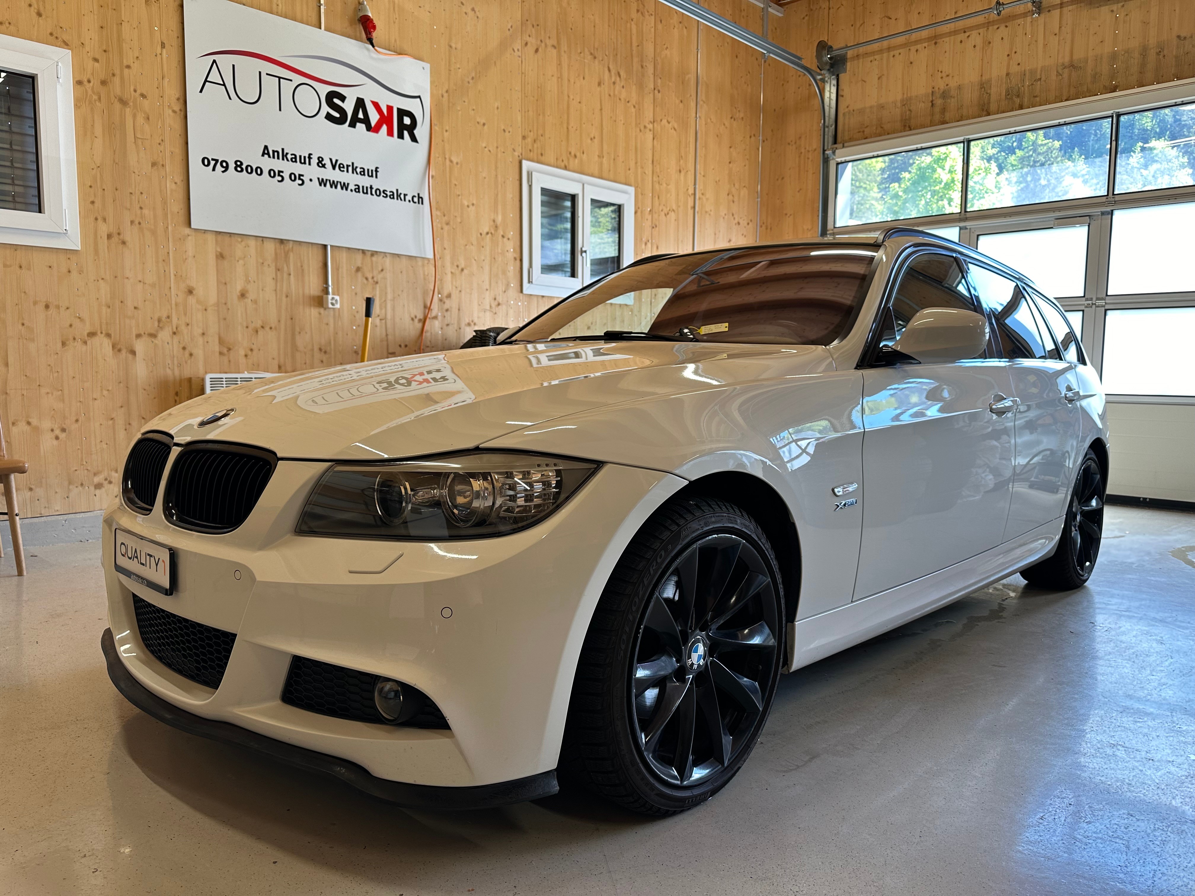 BMW 320d xDrive Touring Steptronic