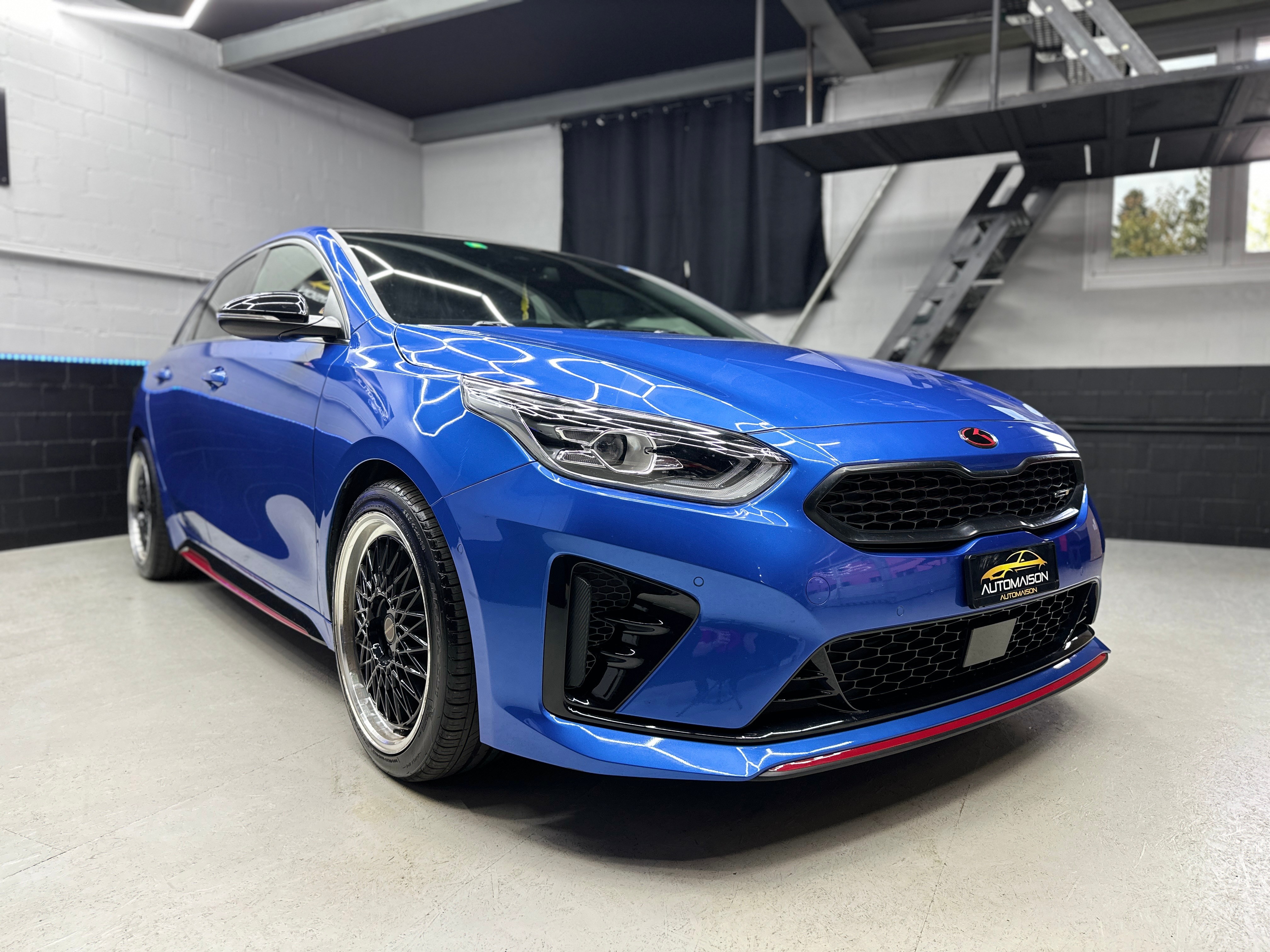 KIA ProCeed 1.6 T-GDi GT DCT