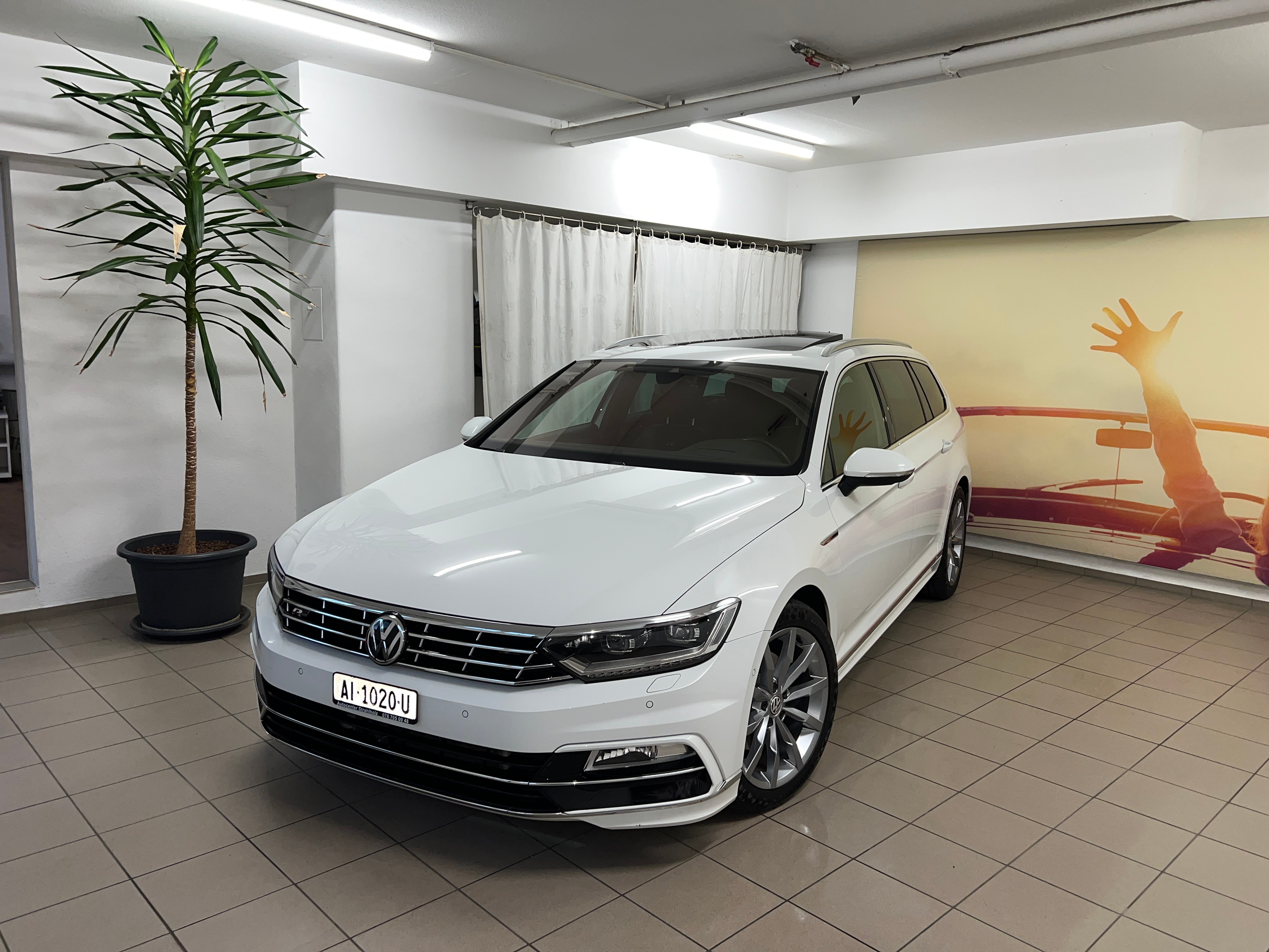 VW Passat Variant 2.0 TDI R-Line Highline DSG 4Motion