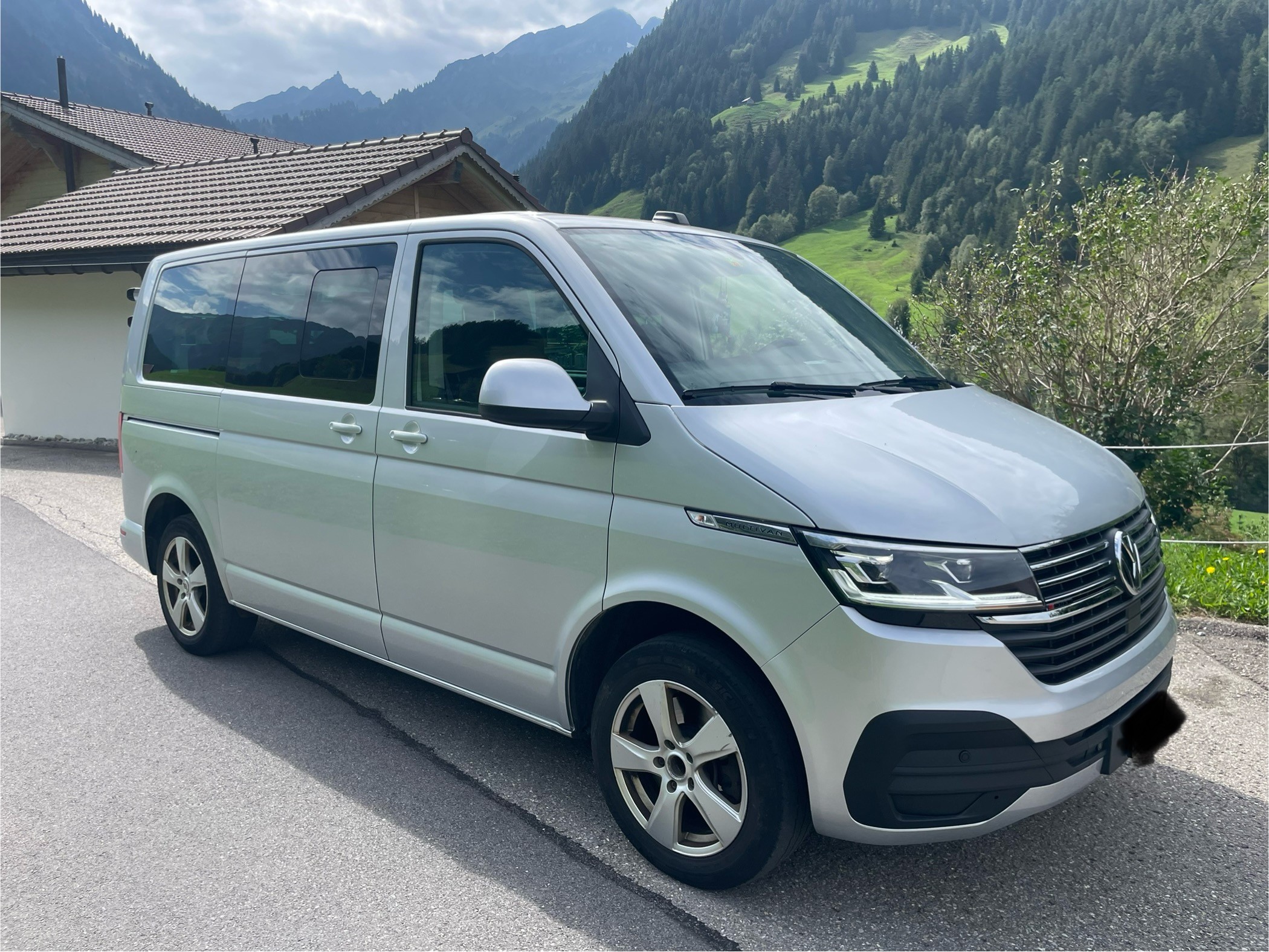 VW T6.1 Multivan 2.0 TDI Family 4Motion DSG