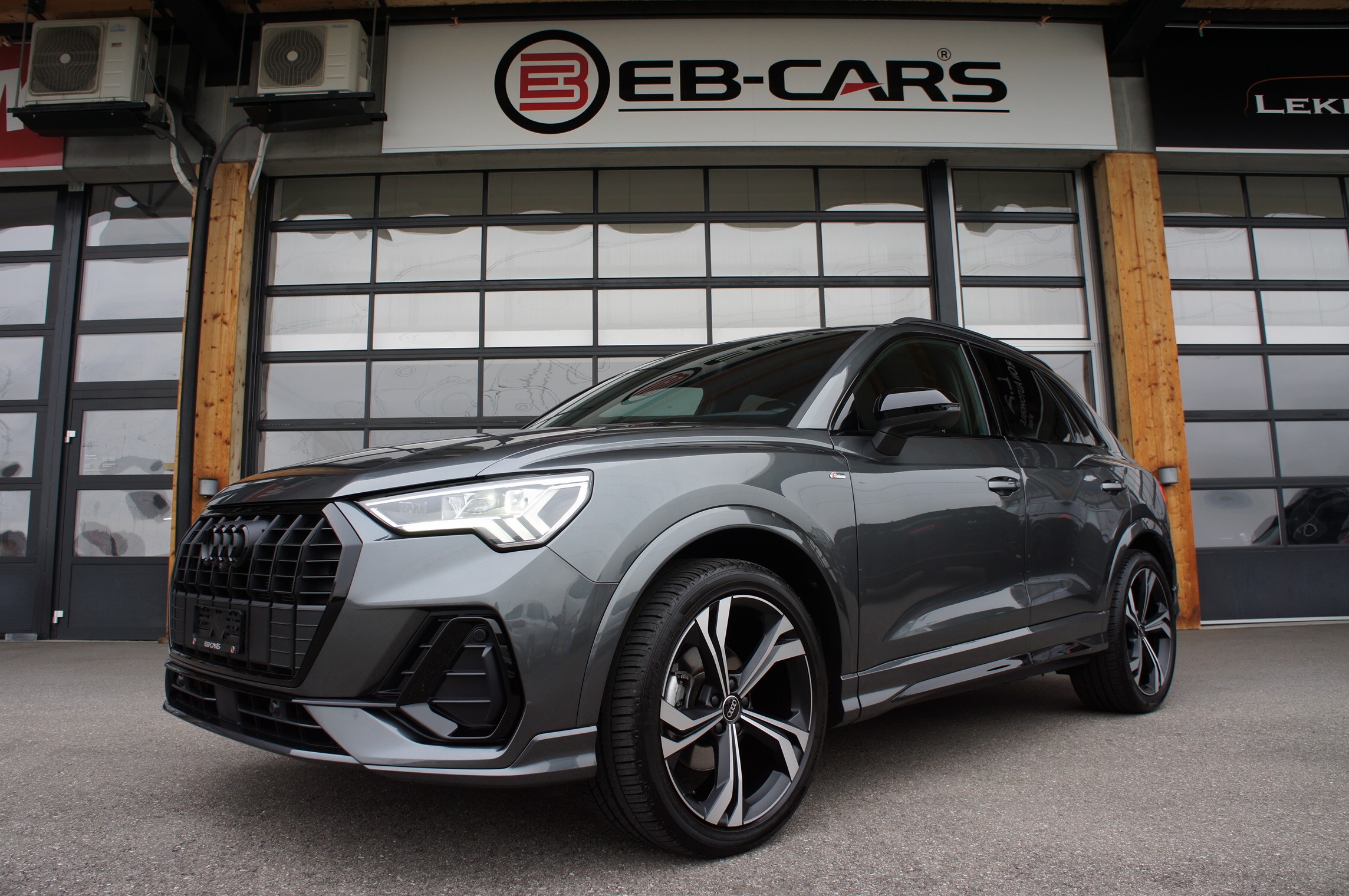 AUDI Q3 35 TFSI S line Attraction S-tronic