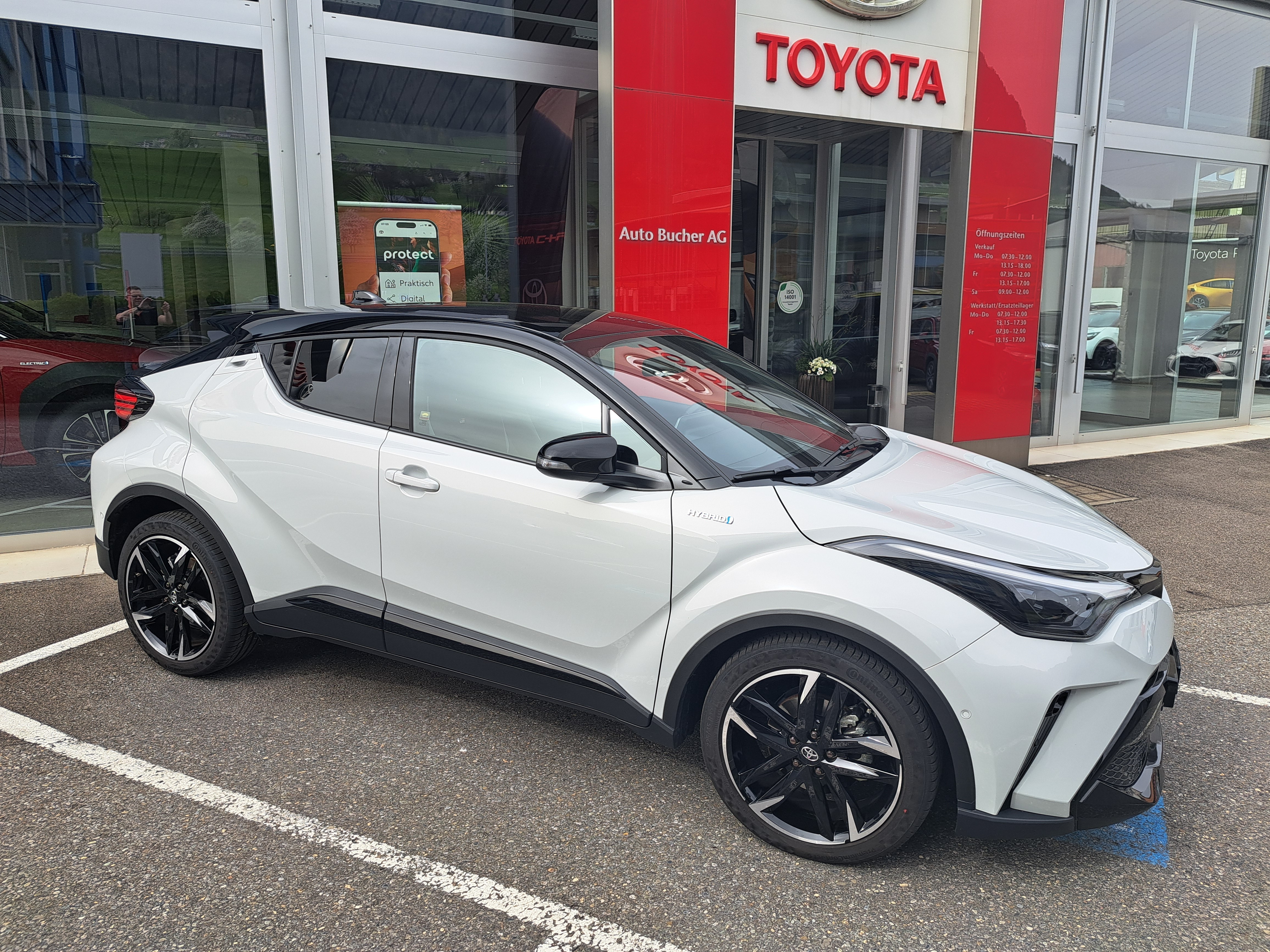 TOYOTA C-HR 2.0 HSD CVT GR Sport