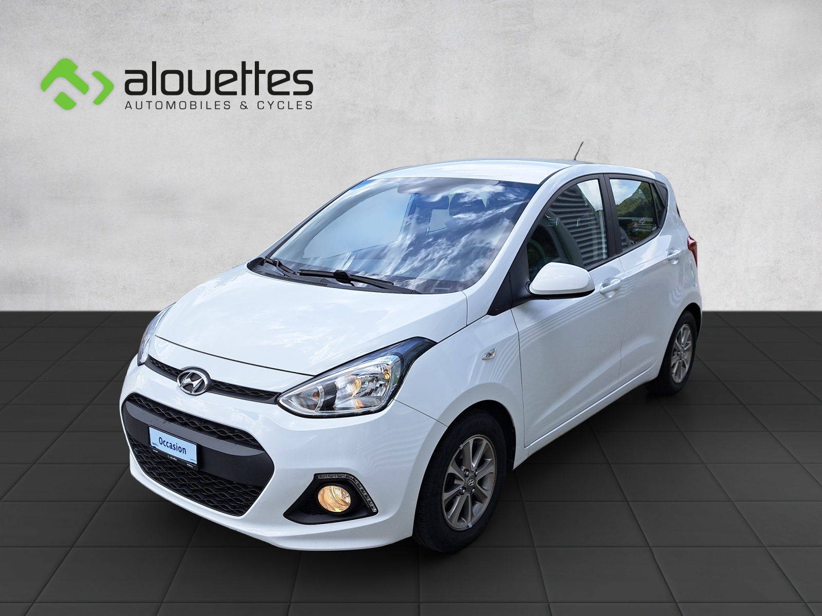 HYUNDAI i10 1.0 Amplia