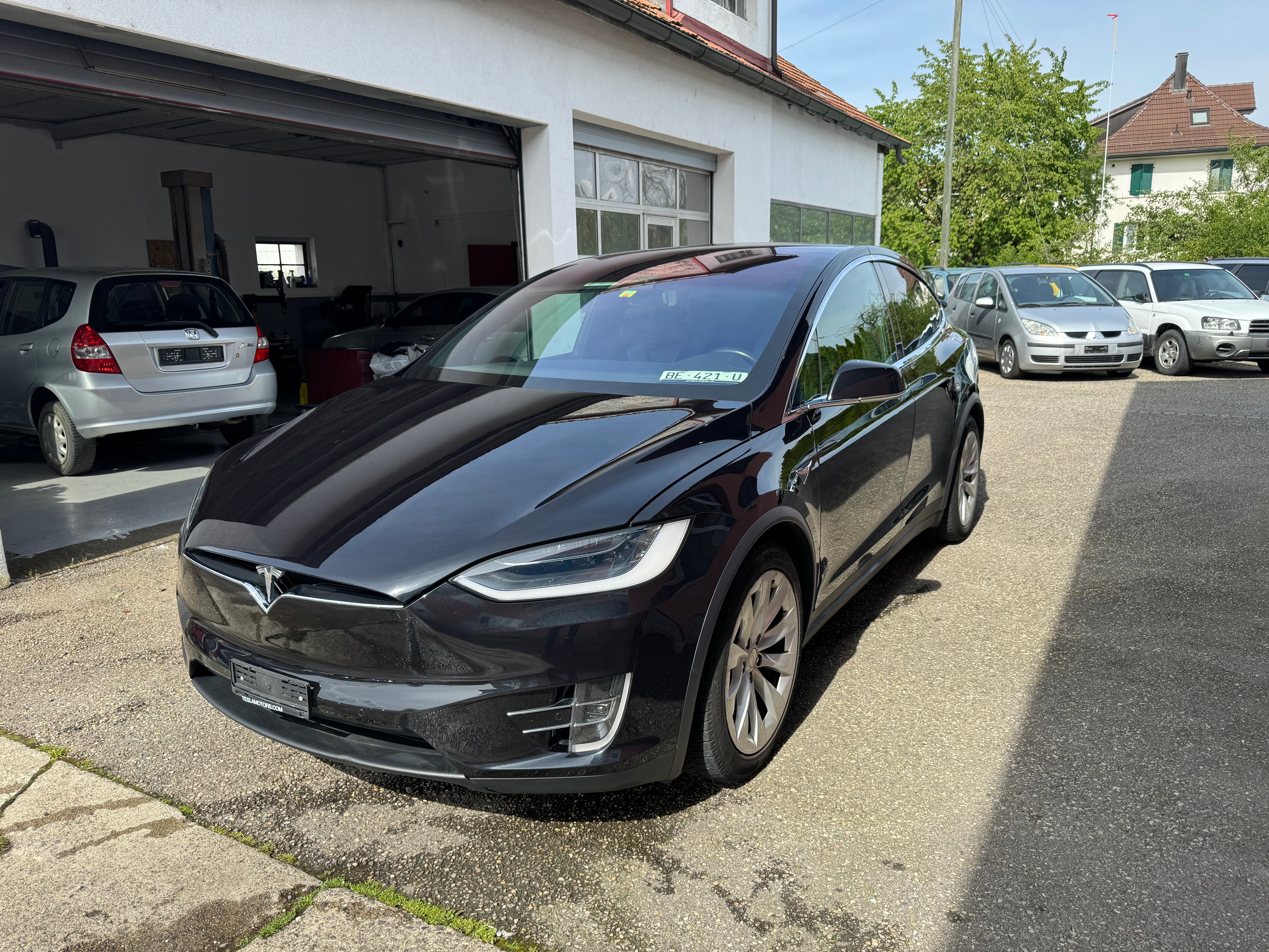 TESLA Model X 75 D