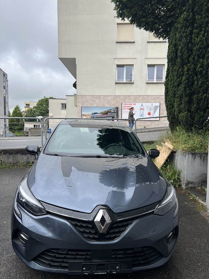 RENAULT Clio 1.6 E-Tech Intens