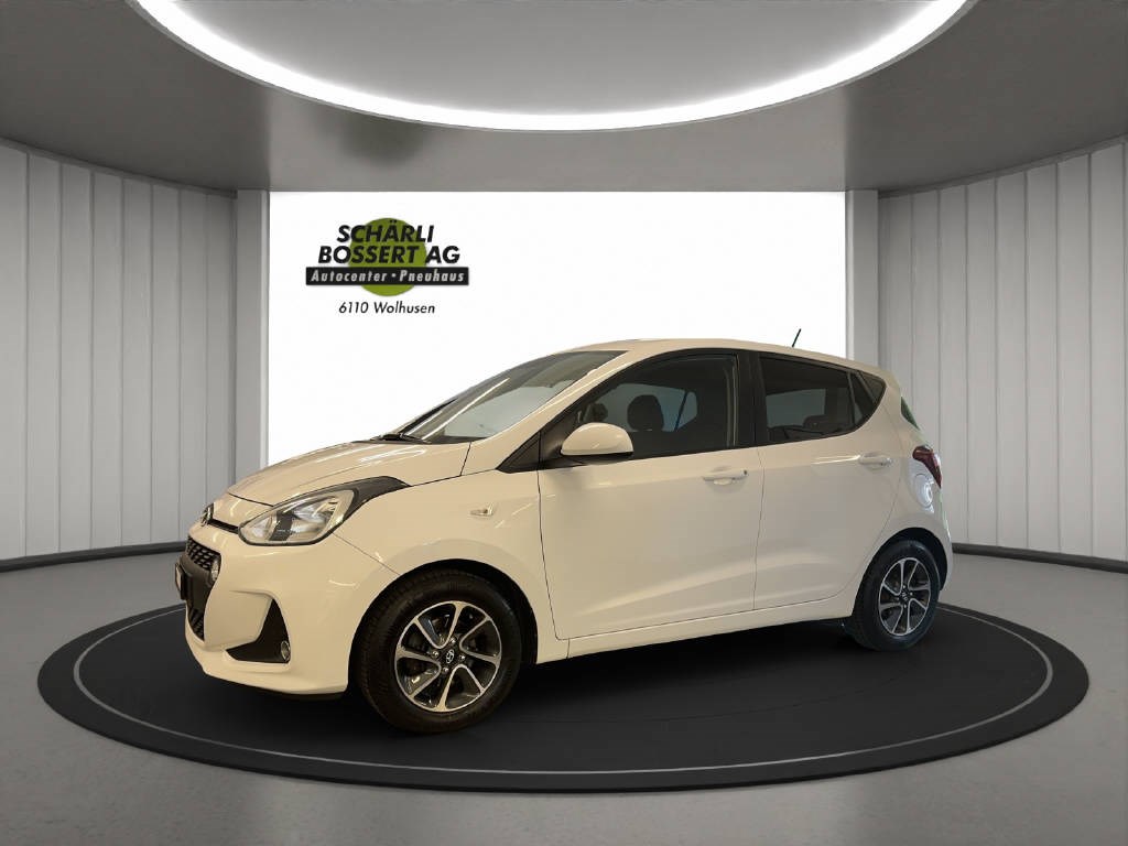 HYUNDAI i10 1.0 Amplia