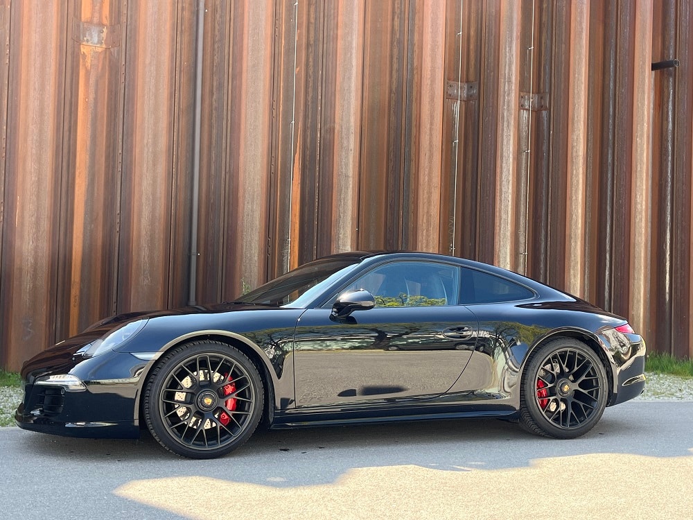 PORSCHE 911 Carrera 4 GTS PDK