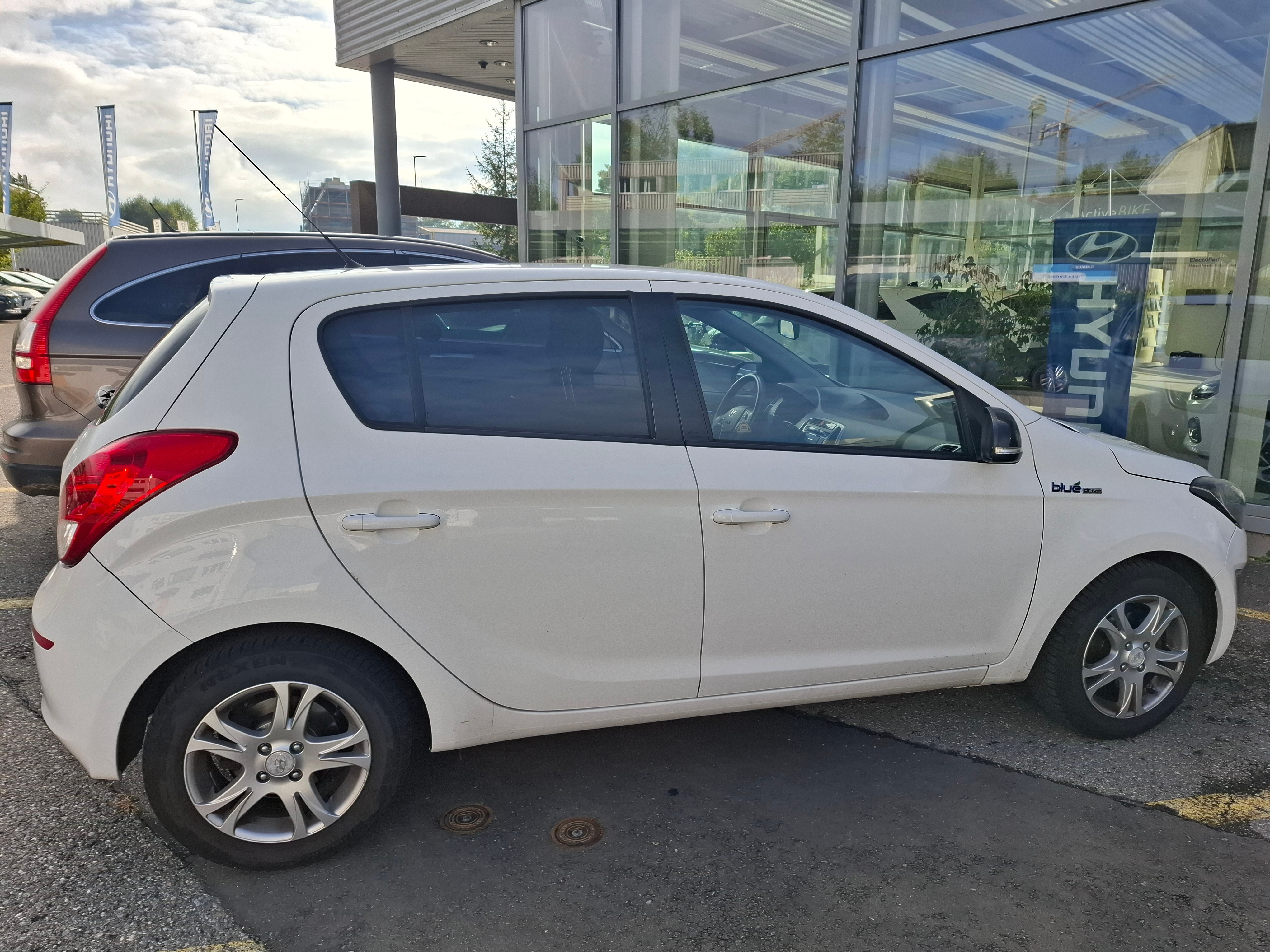 HYUNDAI i20 1.4 exxtraa