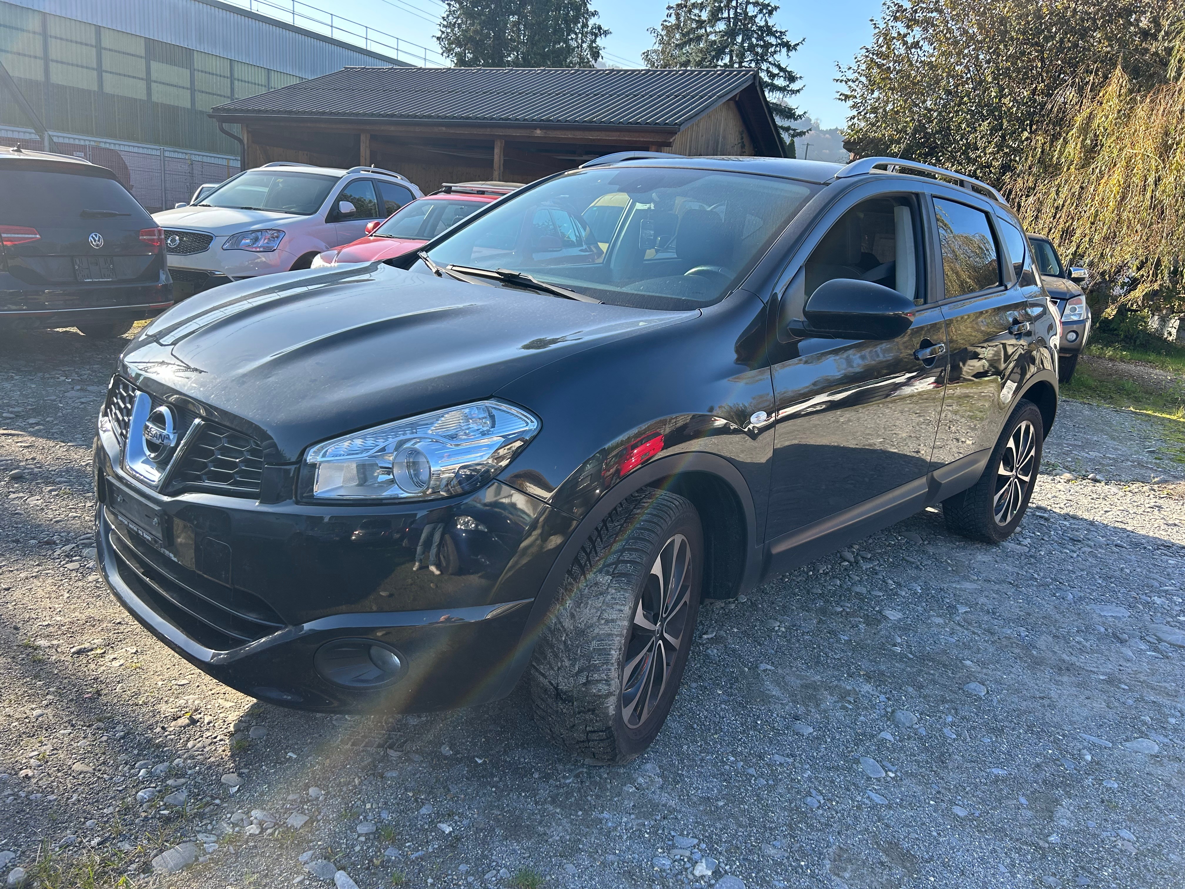 NISSAN Qashqai 2.0 4WD acenta