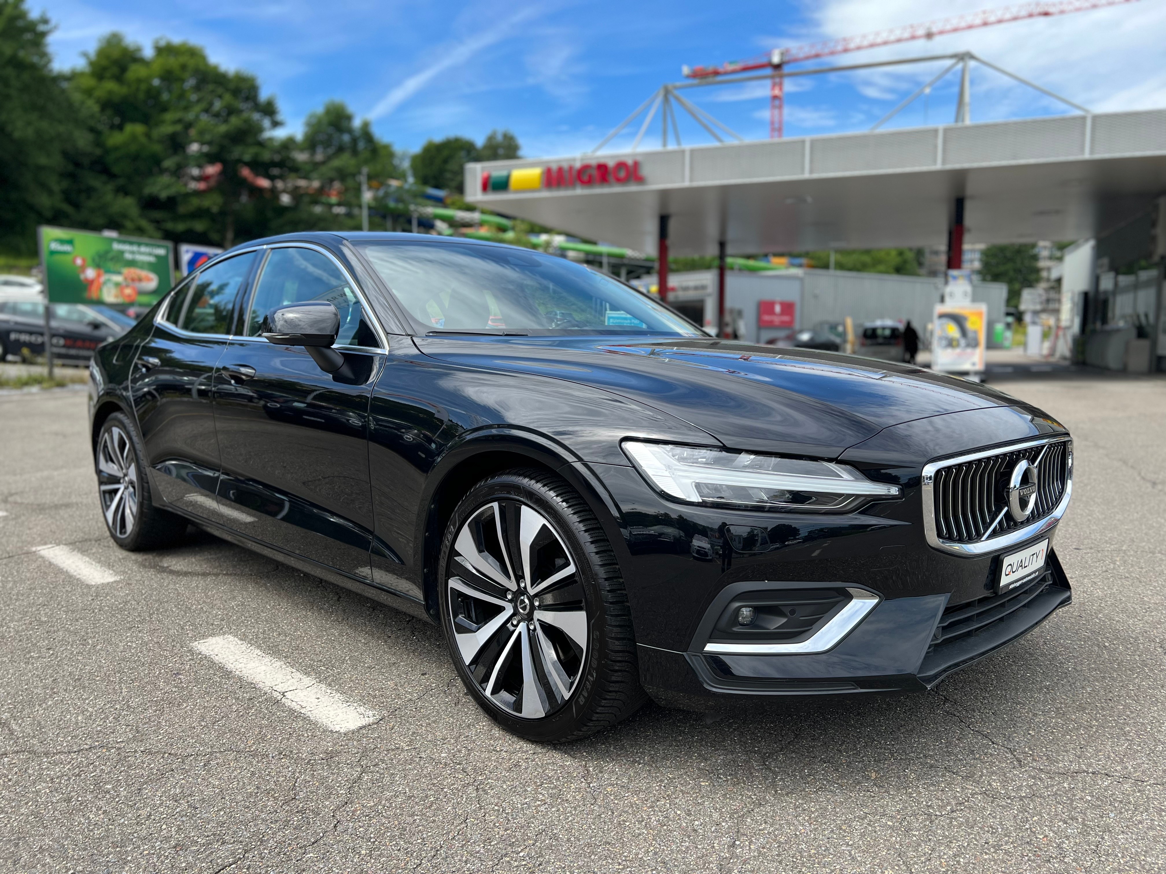 VOLVO S60 B4 Benzin Mild Hybrid Inscription Geartronic